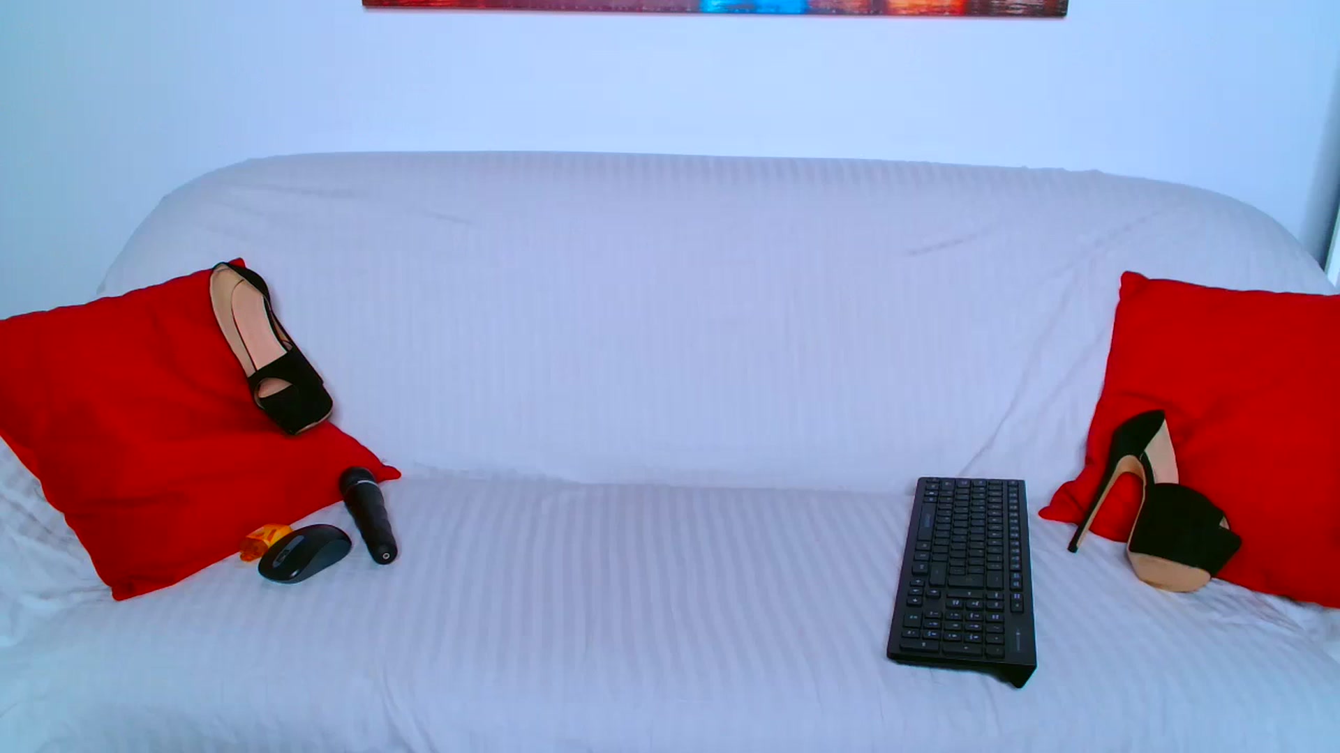 Gallery image thumbnail from GoddessKiarra's myfreecams stream on, 09/22/2024, 17:08 image 19 of 20