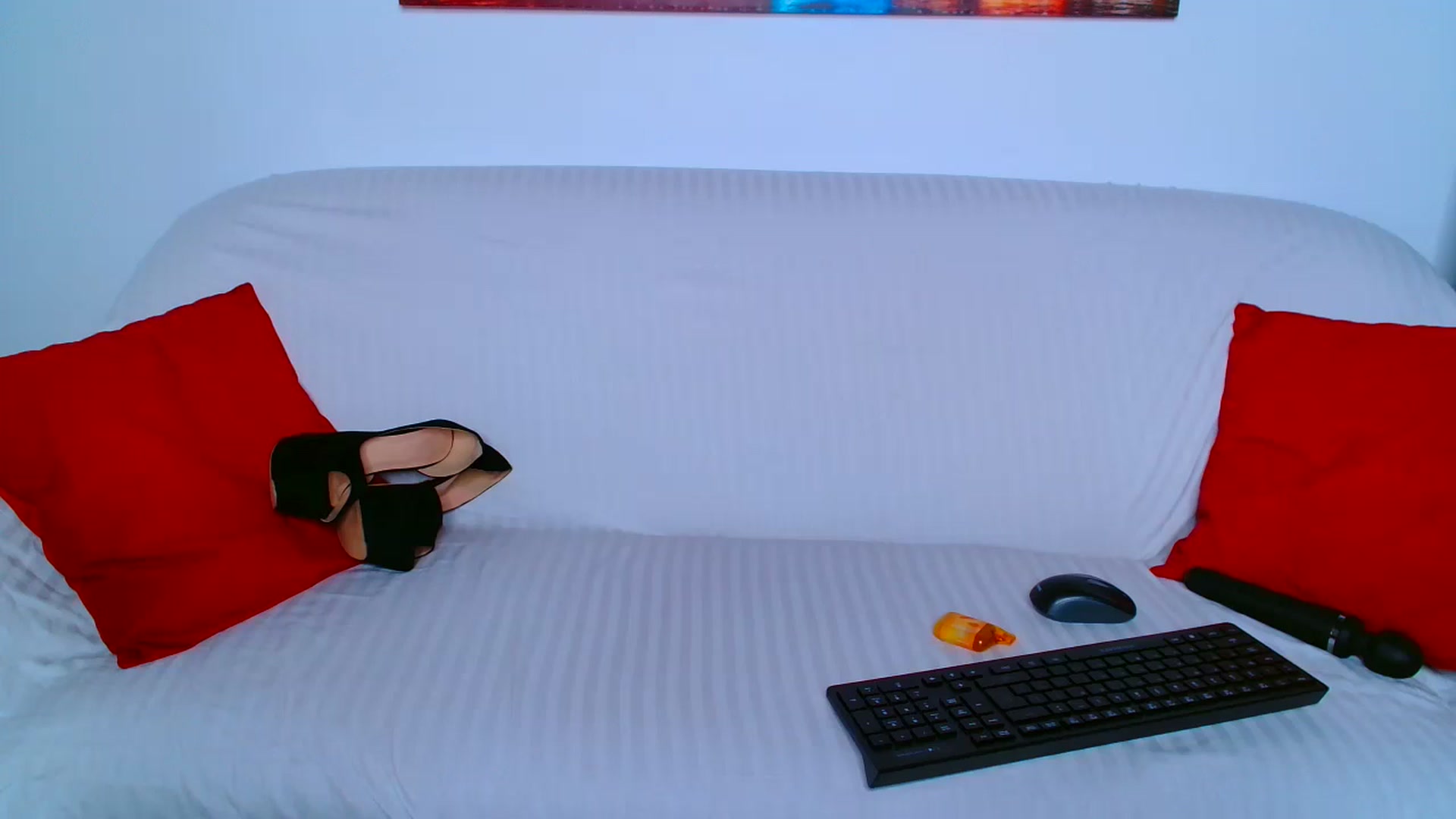 Gallery image thumbnail from GoddessKiarra's myfreecams stream on, 09/22/2024, 17:52 image 12 of 20