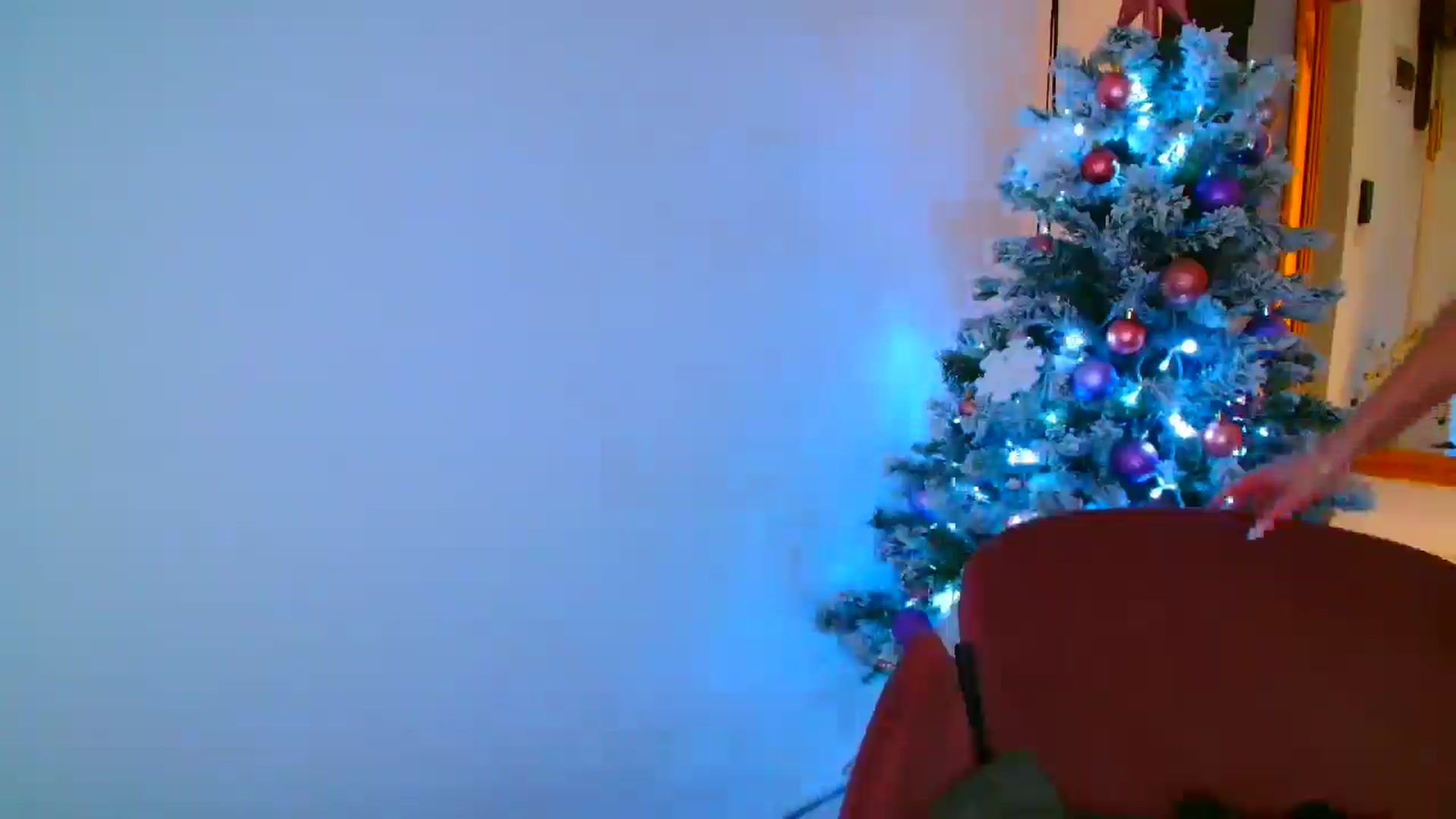 Gallery image thumbnail from GoddessKiarra's myfreecams stream on, 12/26/2024, 21:08 image 20 of 20