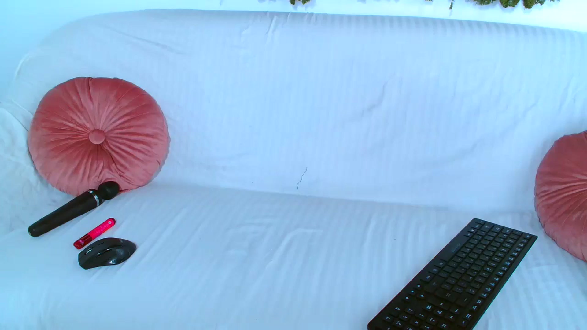 Gallery image thumbnail from GoddessKiarra's myfreecams stream on, 12/09/2025, 22:59 image 18 of 20