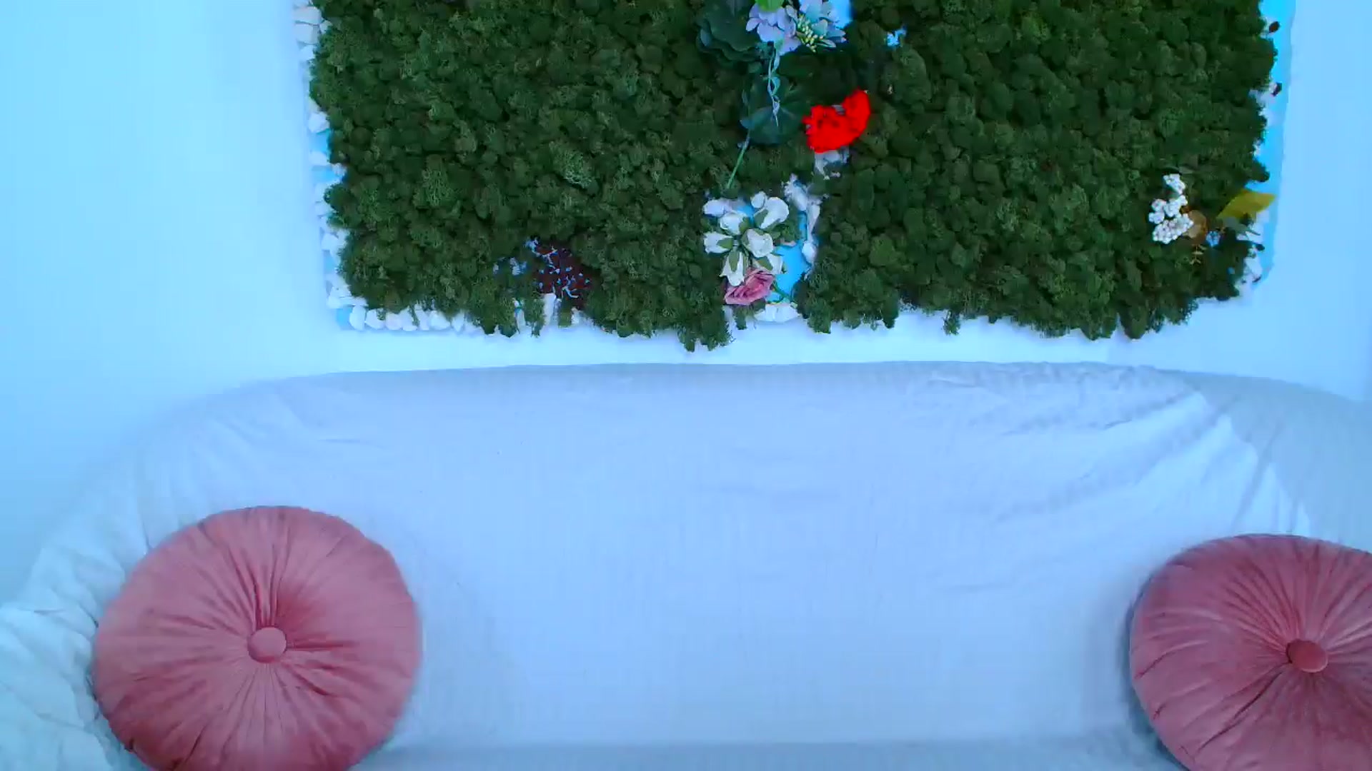 Gallery image thumbnail from GoddessKiarra's myfreecams stream on, 12/30/2025, 20:35 image 2 of 20
