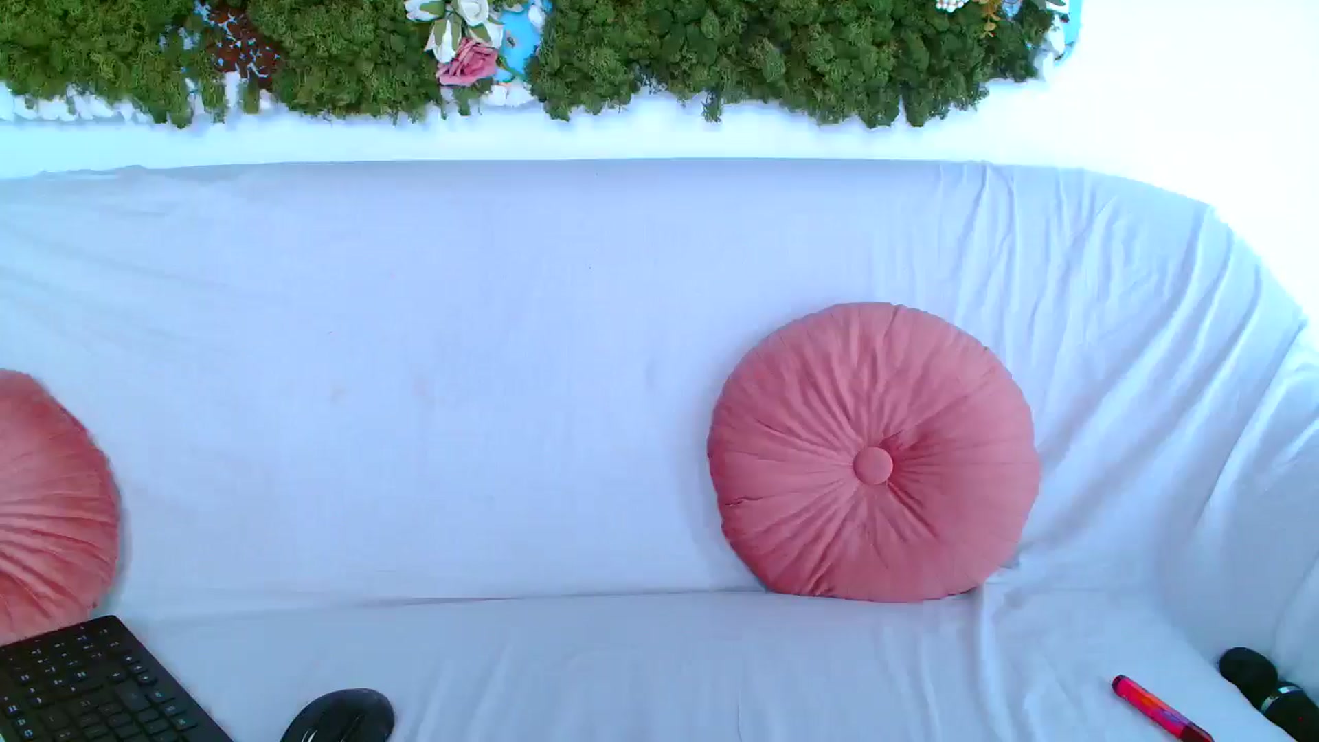 Gallery image thumbnail from GoddessKiarra's myfreecams stream on, 01/15/2026, 22:46 image 20 of 20