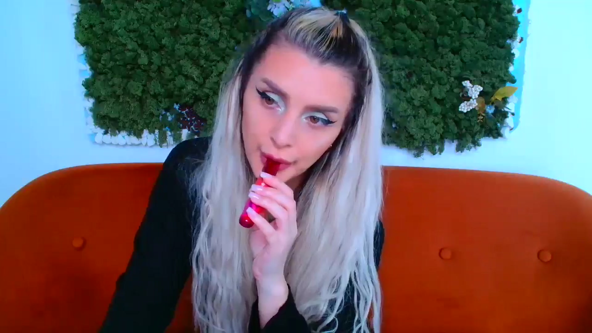 Gallery image thumbnail from GoddessKiarra's myfreecams stream on, 03/07/2026, 19:33 image 16 of 20