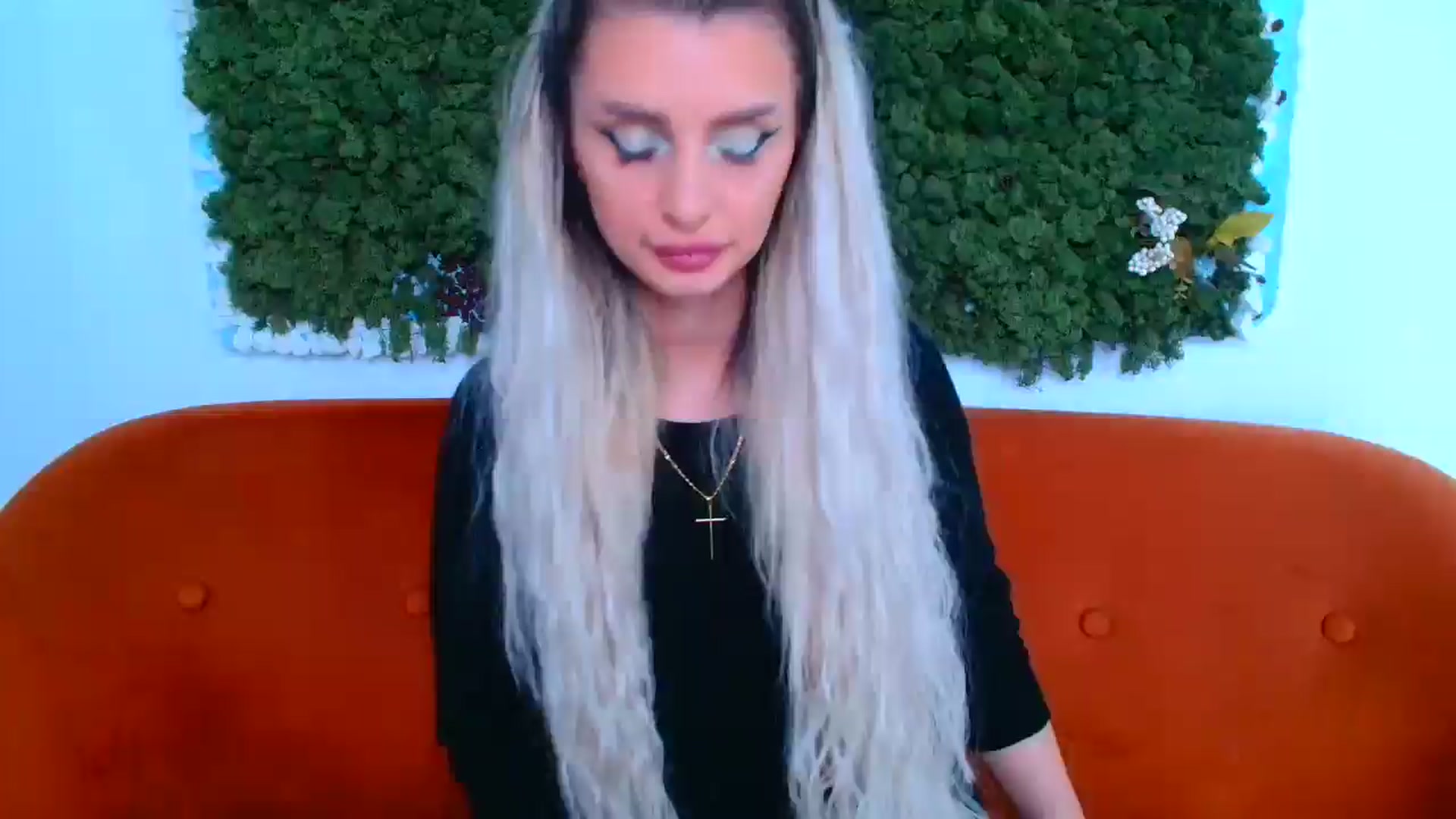Gallery image thumbnail from GoddessKiarra's myfreecams stream on, 03/07/2026, 19:33 image 10 of 20
