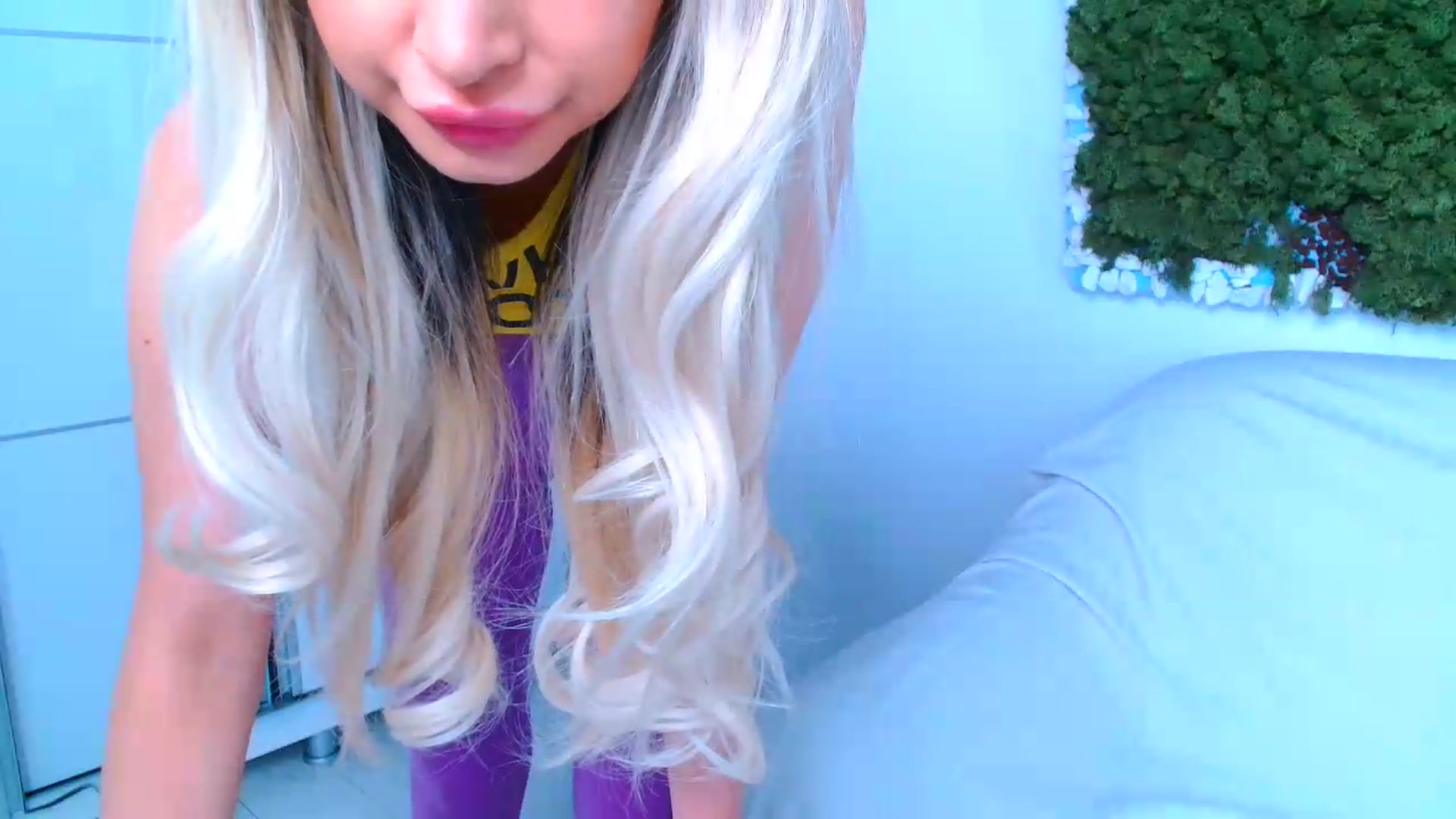 Gallery image thumbnail from GoddessKiarra's myfreecams stream on, 07/04/2026, 22:38 image 7 of 20
