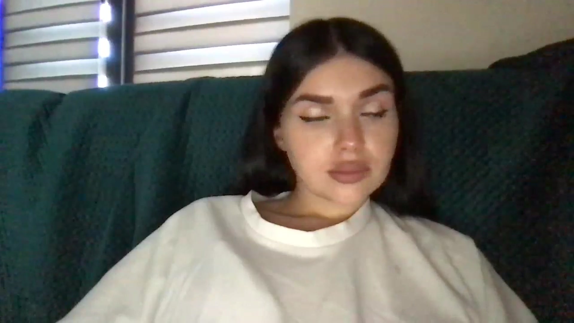 Gallery image thumbnail from GoddessLove's myfreecams stream on, 06/17/2024, 11:43 image 6 of 20