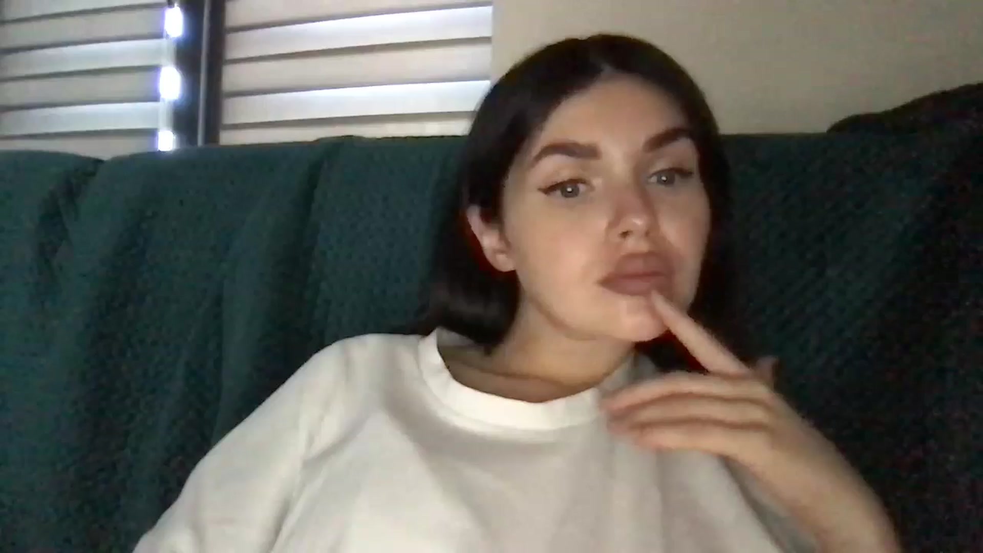 Gallery image thumbnail from GoddessLove's myfreecams stream on, 06/17/2024, 11:43 image 18 of 20