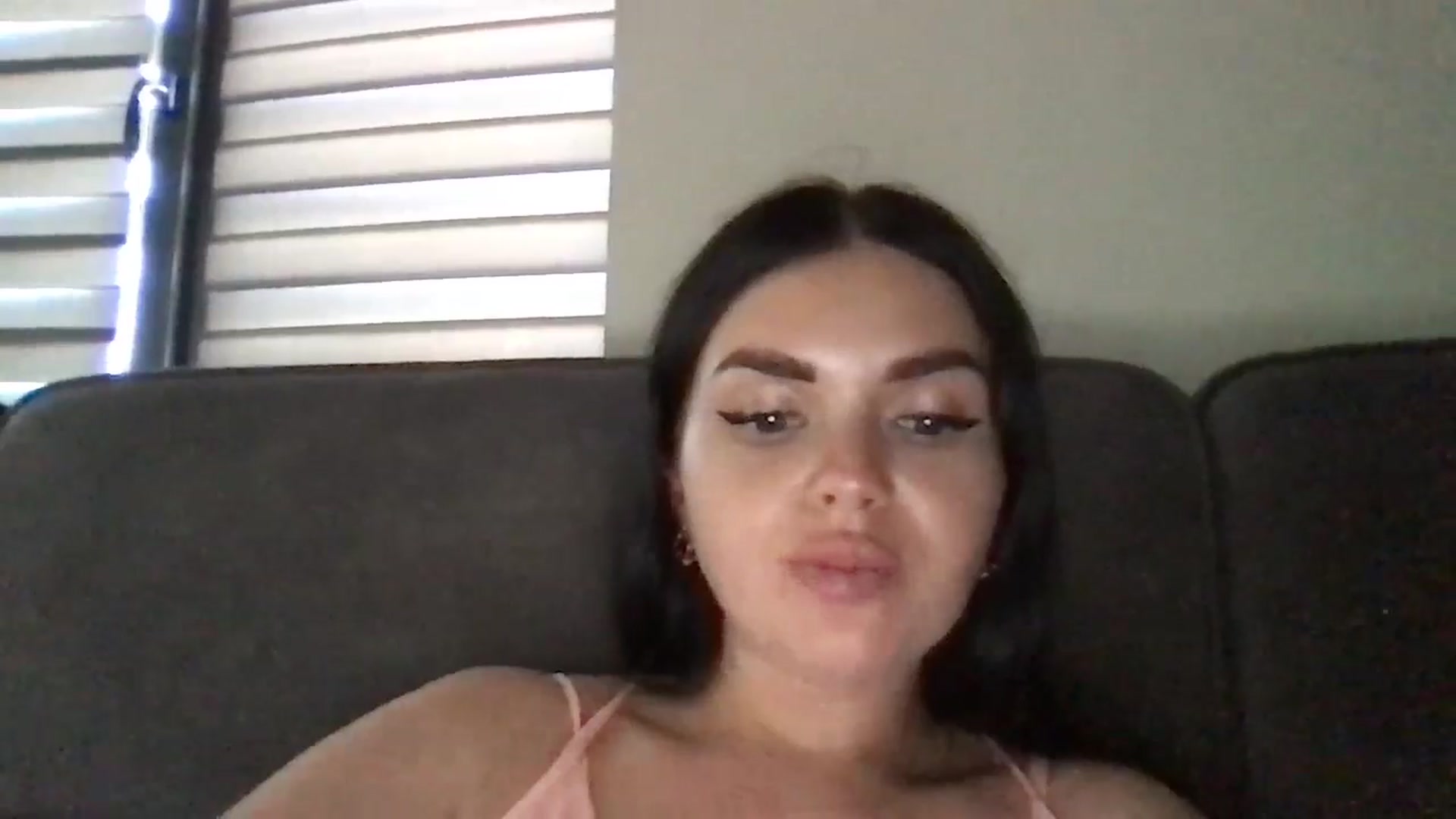 Gallery image thumbnail from GoddessLove's myfreecams stream on, 07/13/2024, 14:38 image 17 of 20