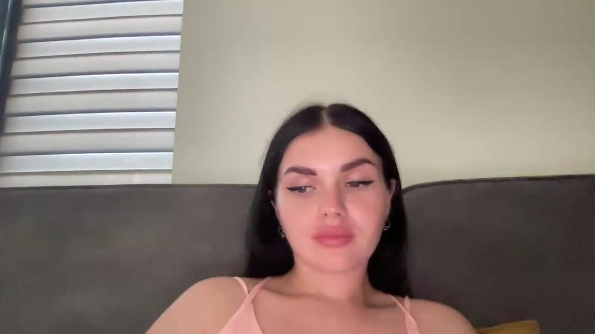 Gallery image thumbnail from GoddessLove's myfreecams stream on, 07/13/2024, 15:09 image 14 of 20
