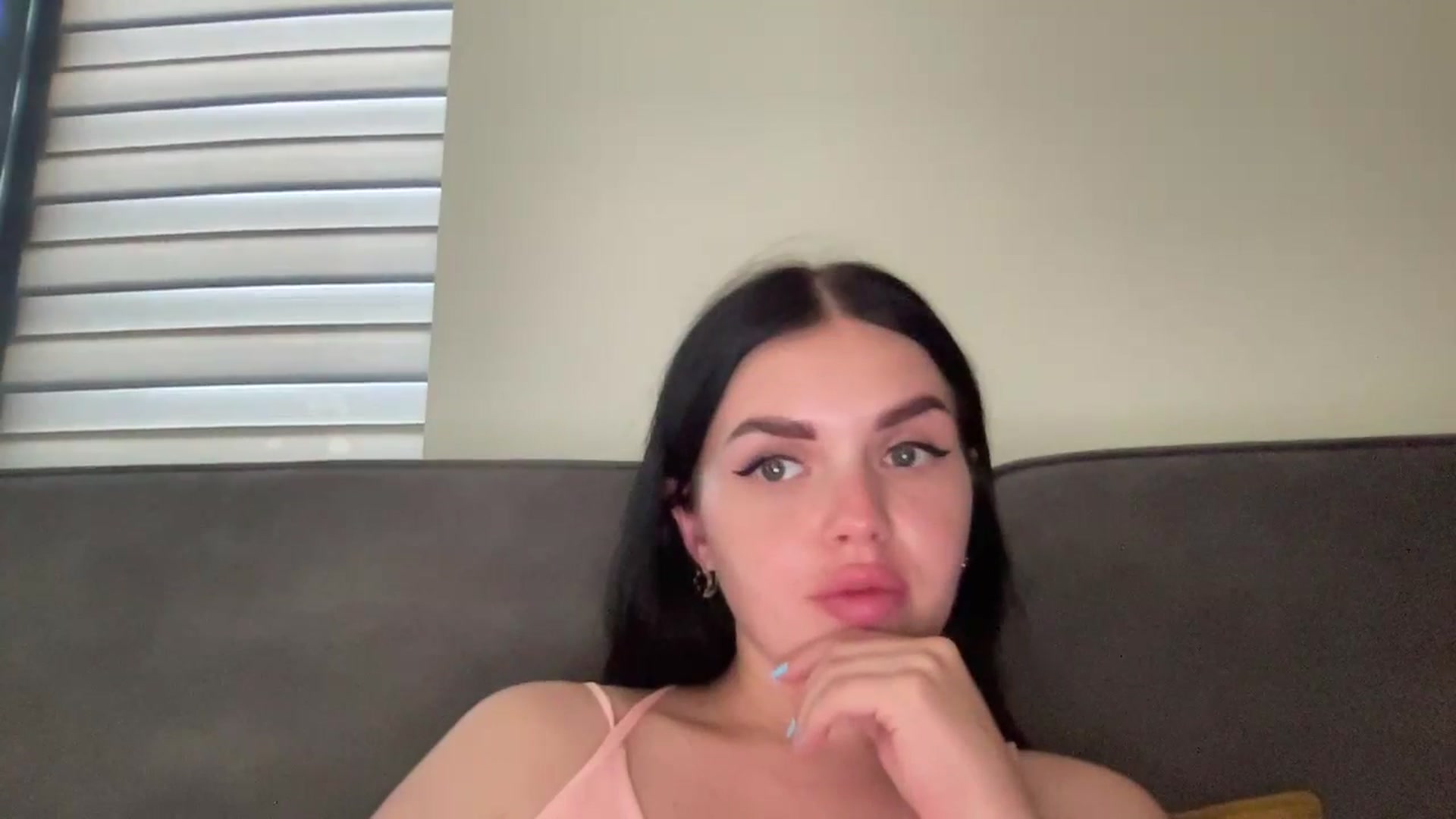 Gallery image thumbnail from GoddessLove's myfreecams stream on, 07/13/2024, 15:09 image 15 of 20