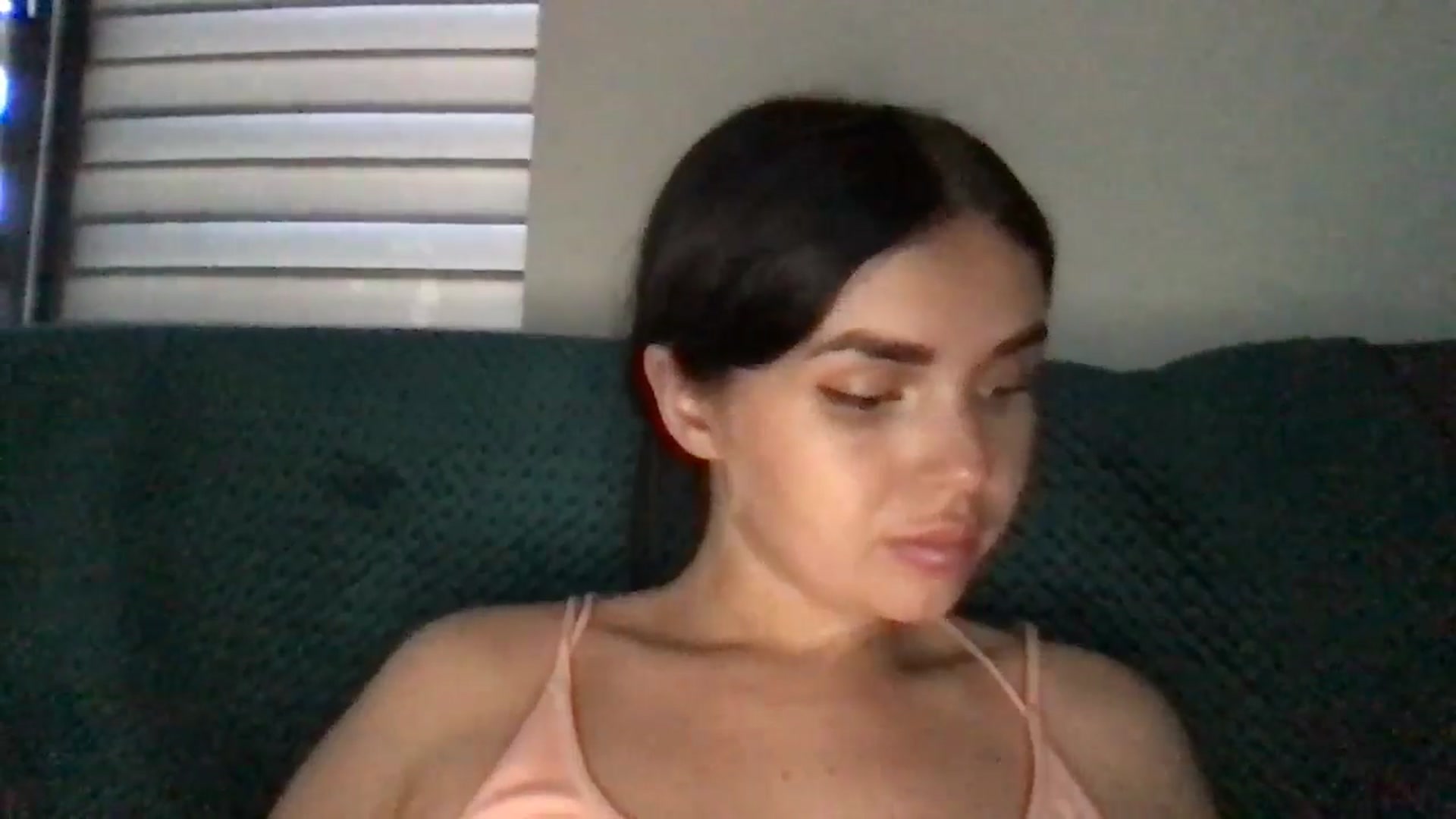Gallery image thumbnail from GoddessLove's myfreecams stream on, 07/17/2024, 16:21 image 15 of 20