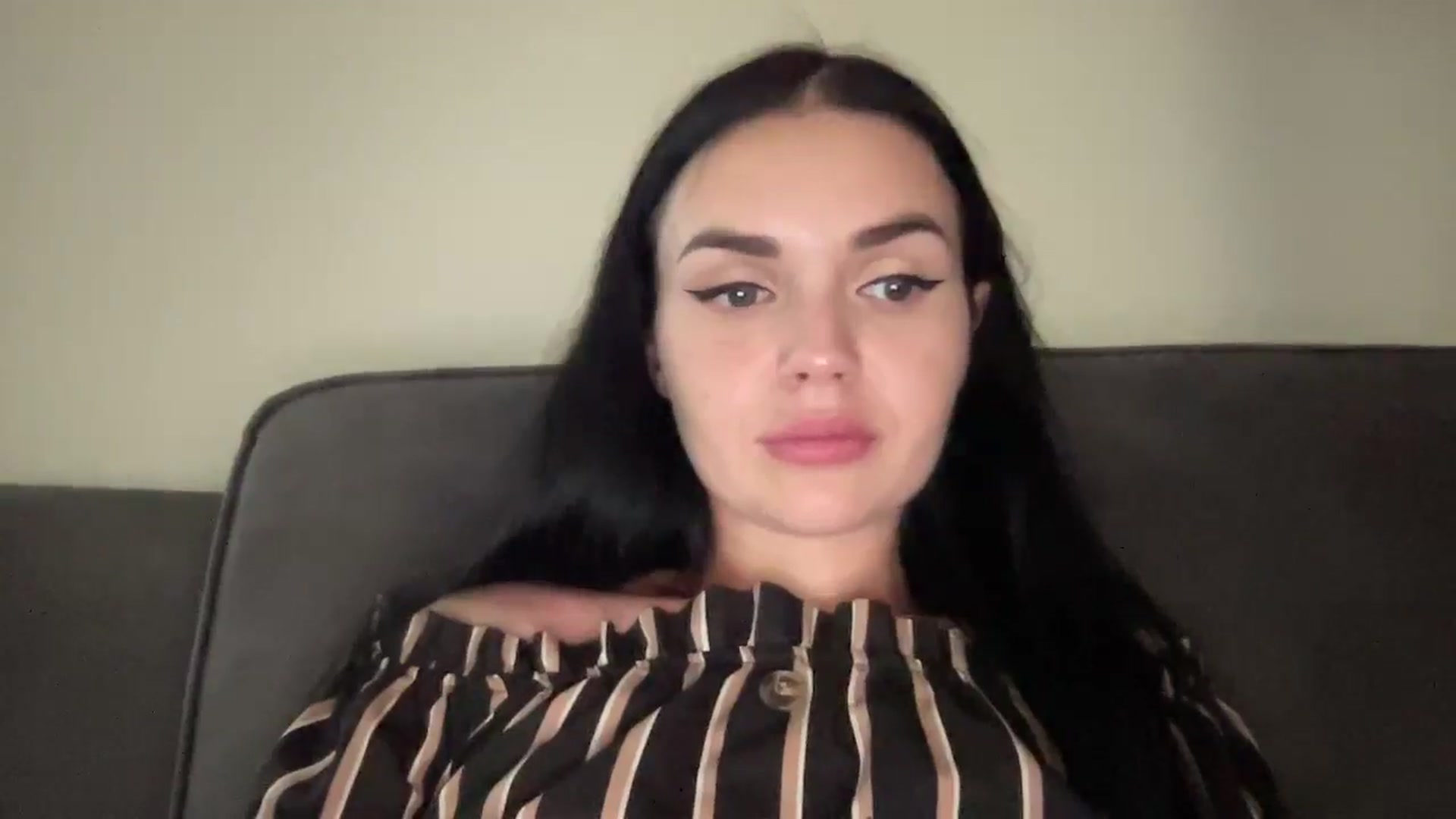 Gallery image thumbnail from GoddessLove's myfreecams stream on, 07/20/2025, 08:49 image 16 of 20