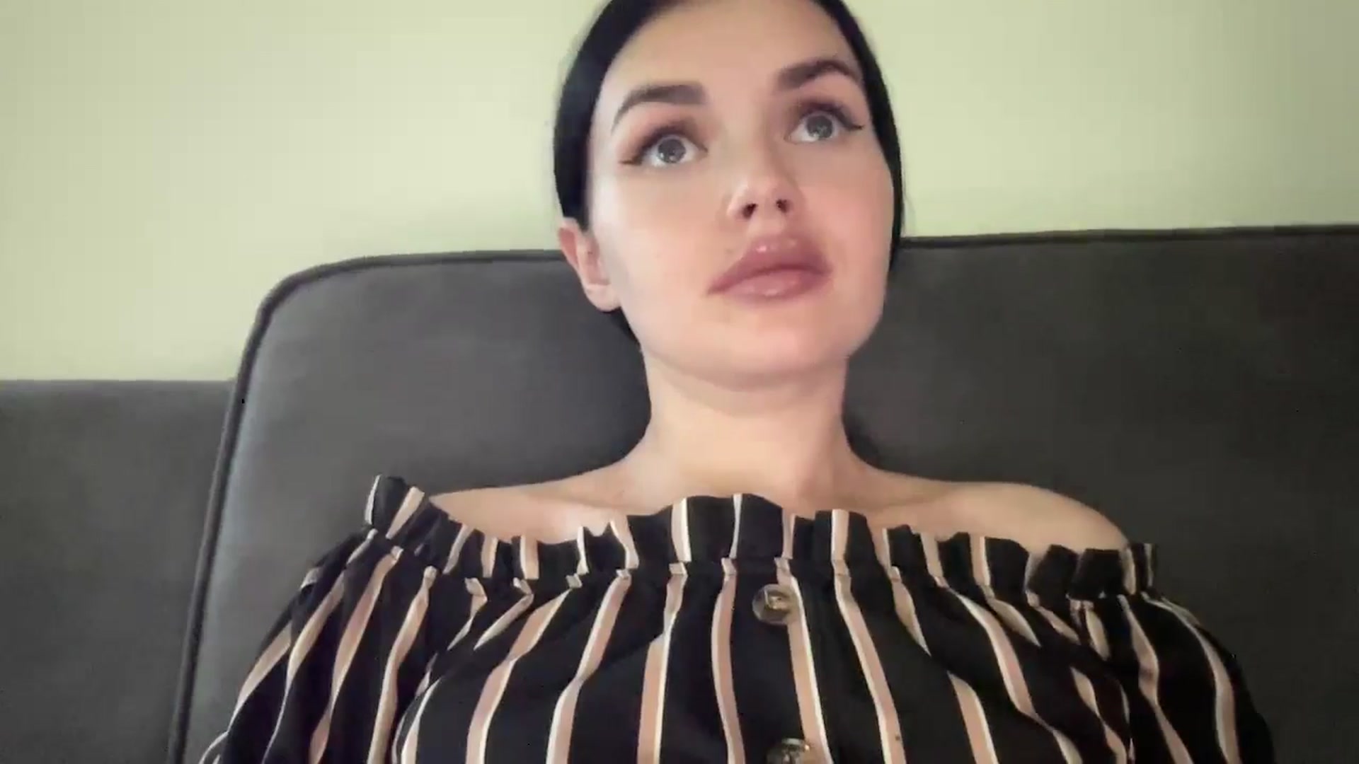 Gallery image thumbnail from GoddessLove's myfreecams stream on, 07/25/2025, 12:50 image 7 of 20