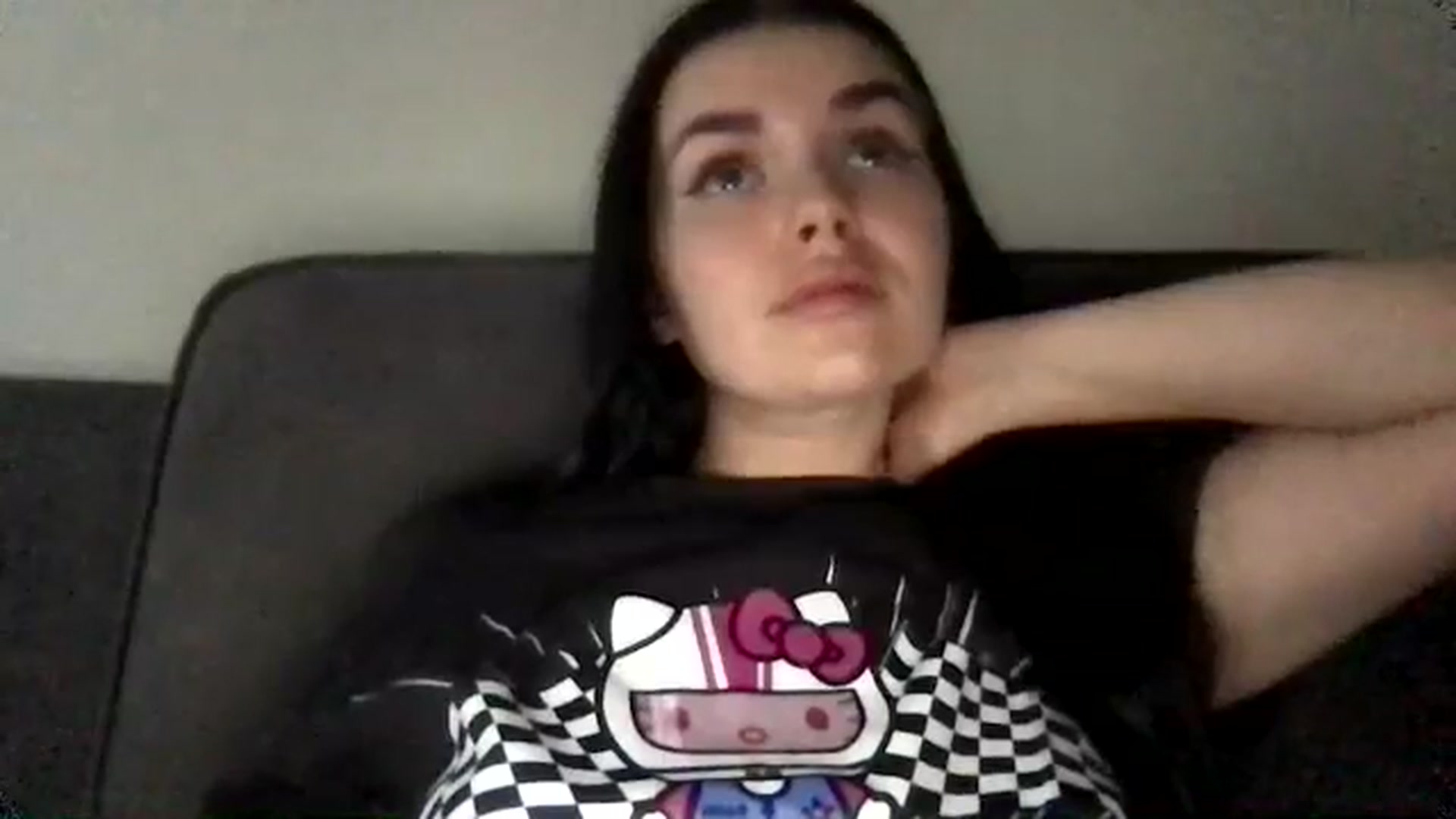 Gallery image thumbnail from GoddessLove's myfreecams stream on, 12/29/2025, 12:17 image 15 of 20