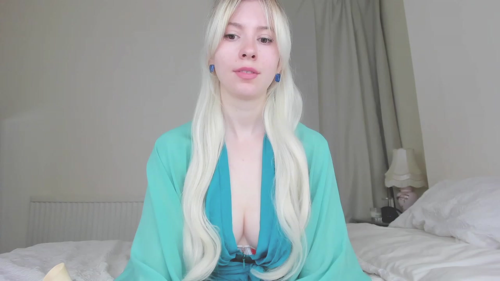 Gallery image thumbnail from GoddessLuella's myfreecams stream on, 11/15/2022, 10:29 image 10 of 20