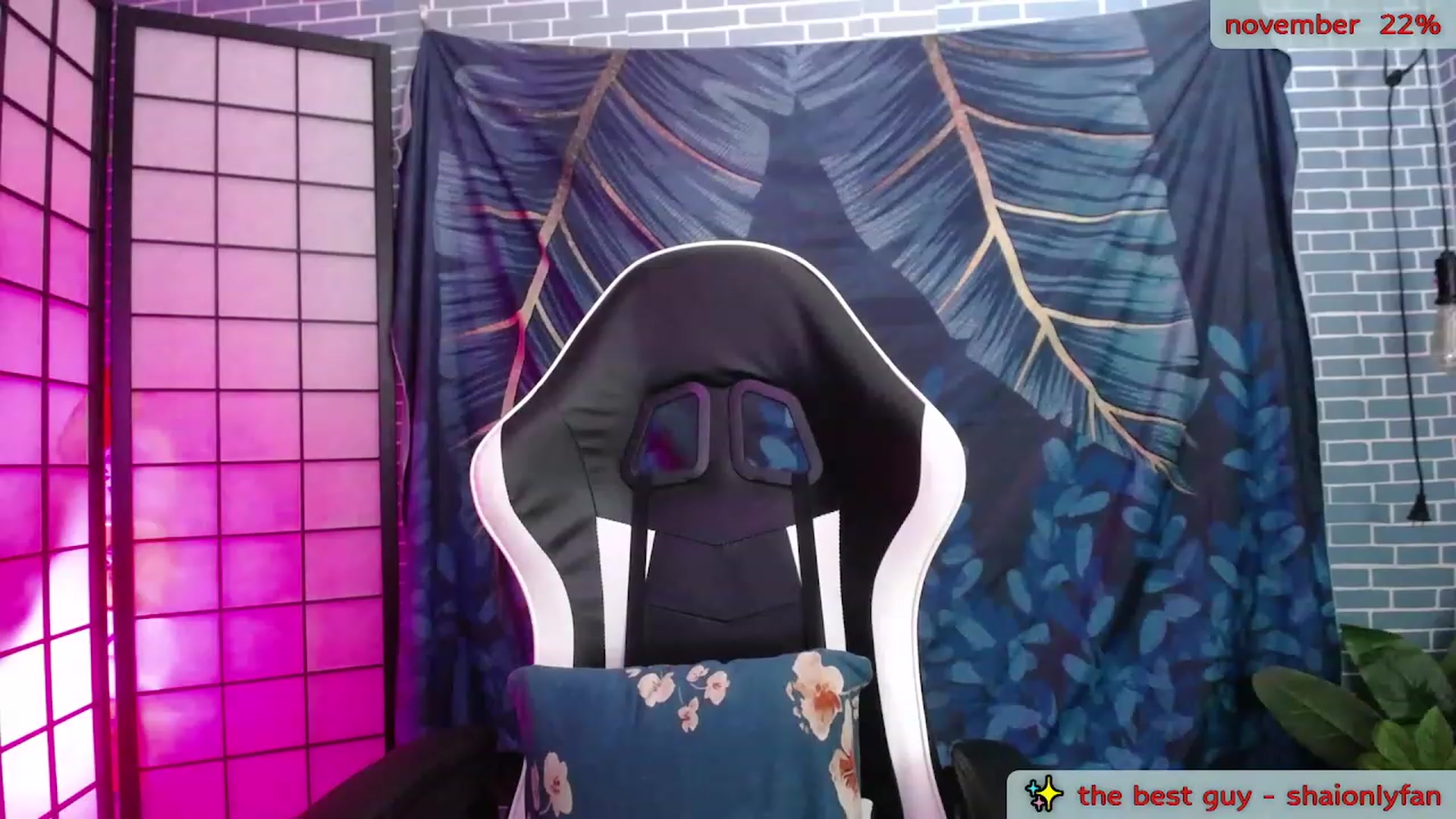 Gallery image thumbnail from GoddessShaiya's myfreecams stream on, 11/20/2022, 05:40 image 17 of 20