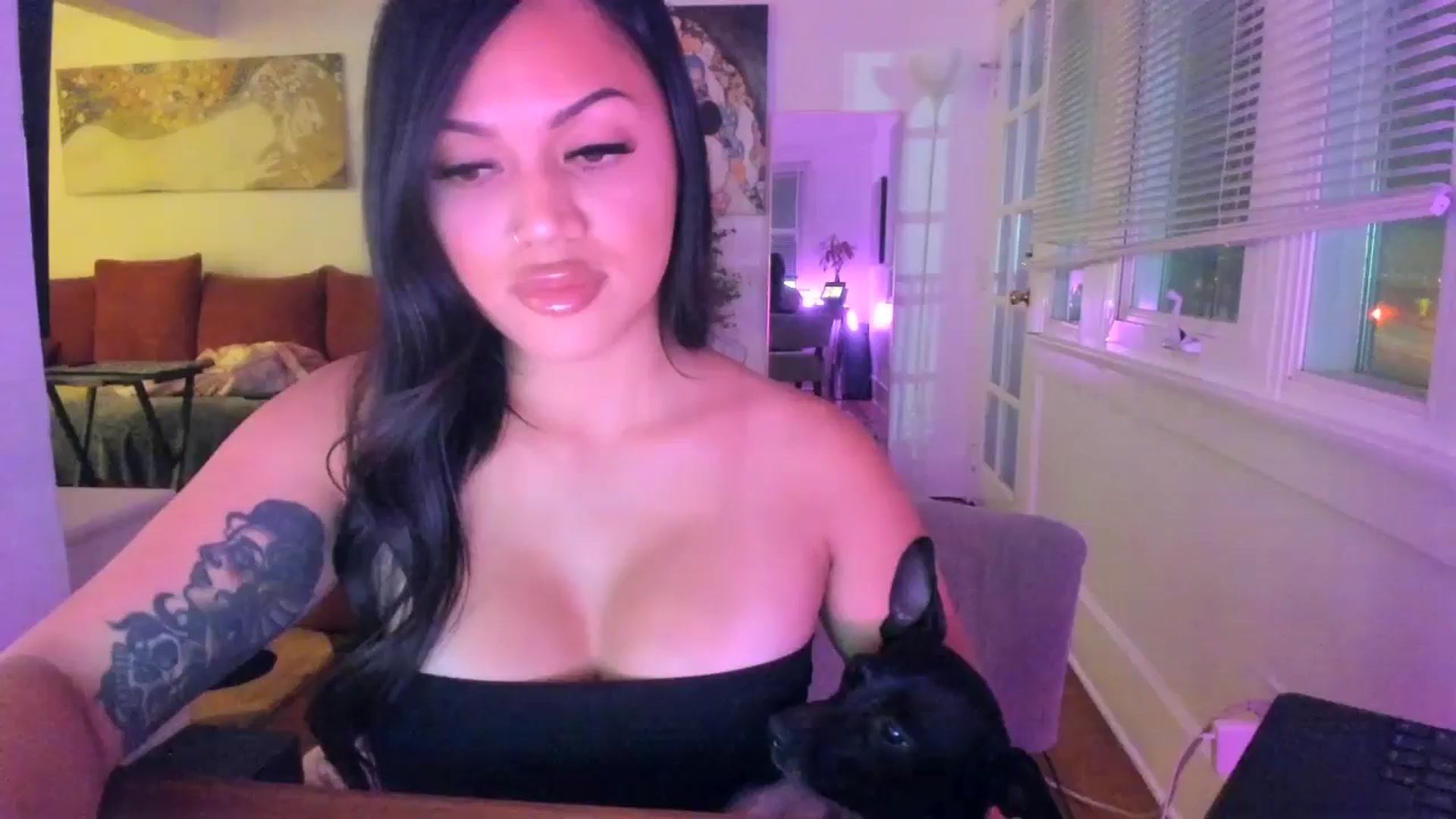 Gallery image thumbnail from GoddessToshi's myfreecams stream on, 11/17/2025, 02:27 image 1 of 20