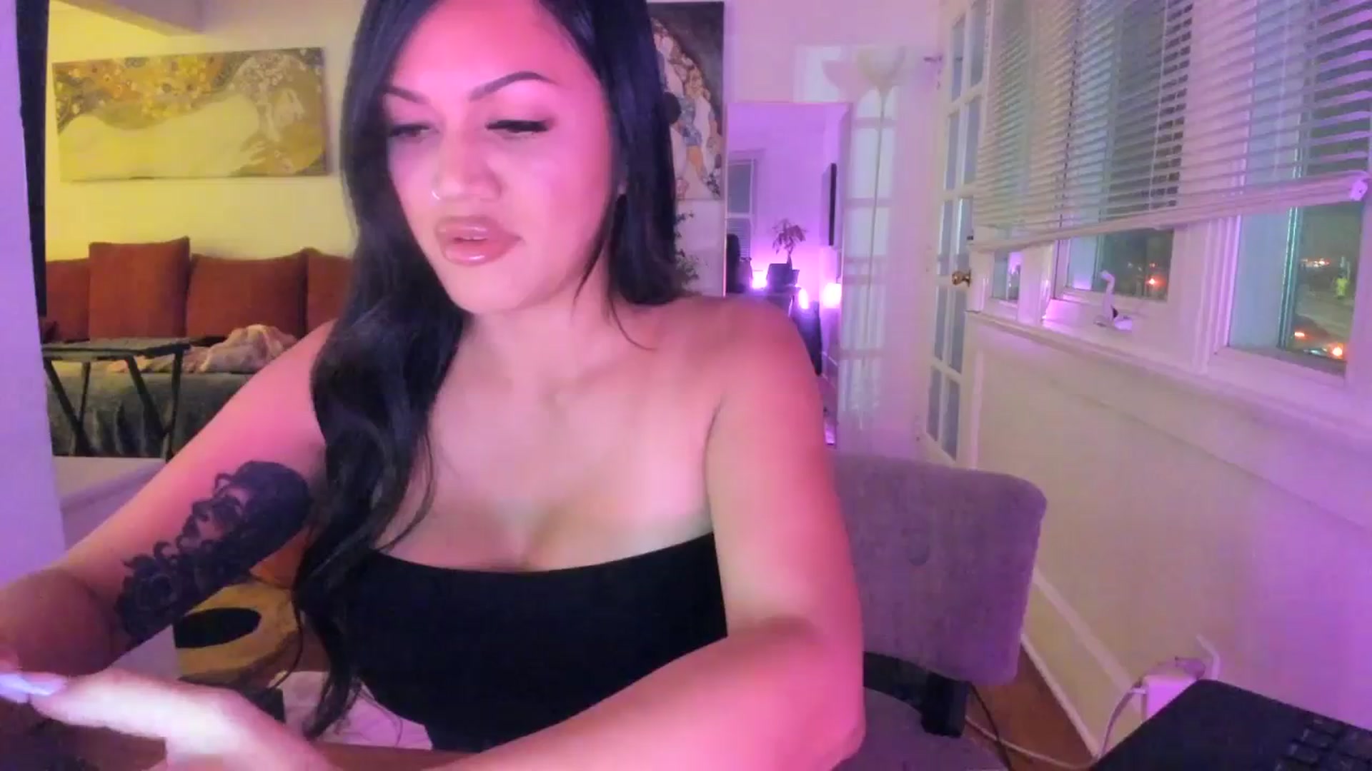 Gallery image thumbnail from GoddessToshi's myfreecams stream on, 11/17/2025, 02:27 image 6 of 20