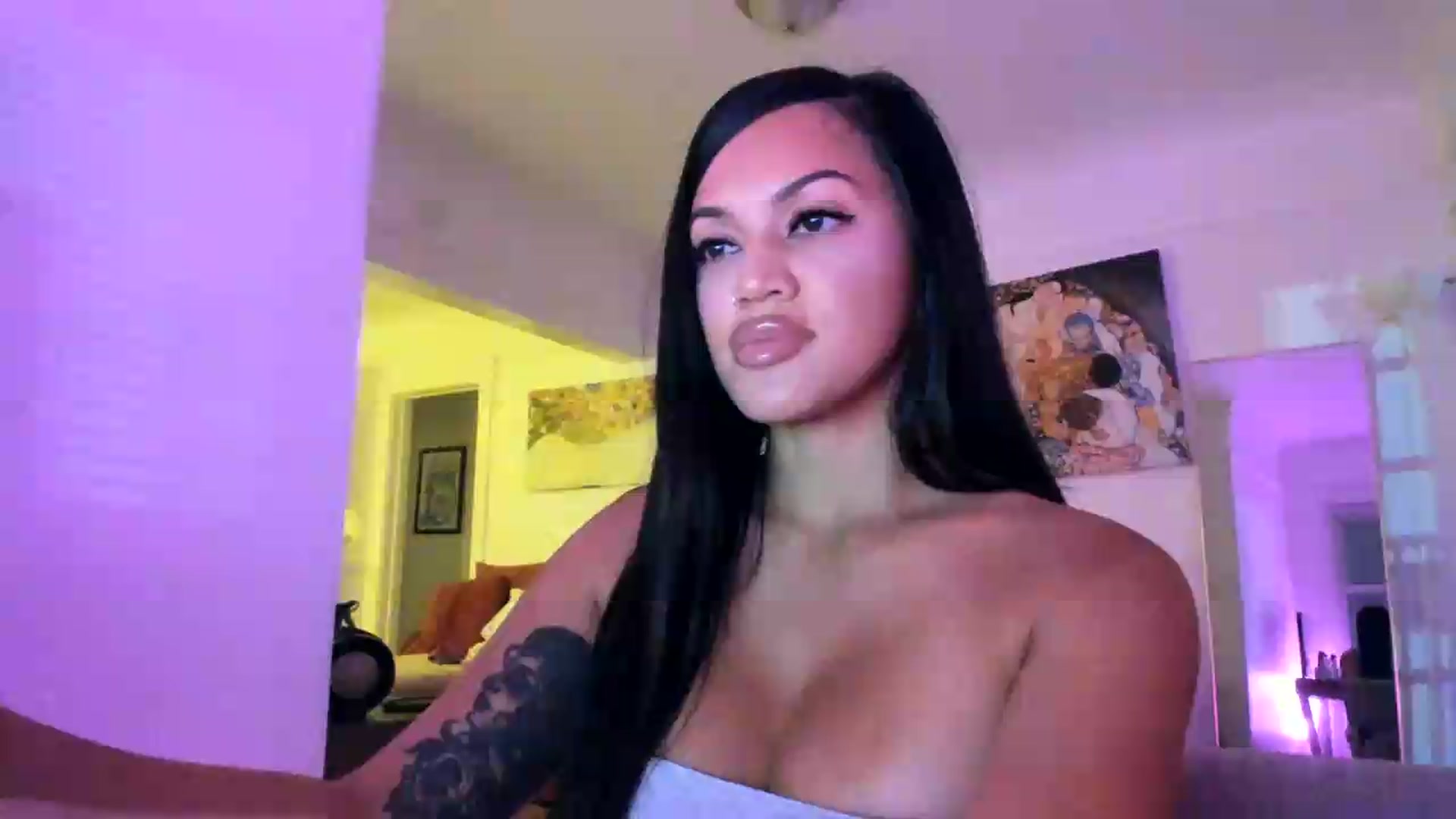 Gallery image thumbnail from GoddessToshi's myfreecams stream on, 05/30/2026, 05:52 image 6 of 20