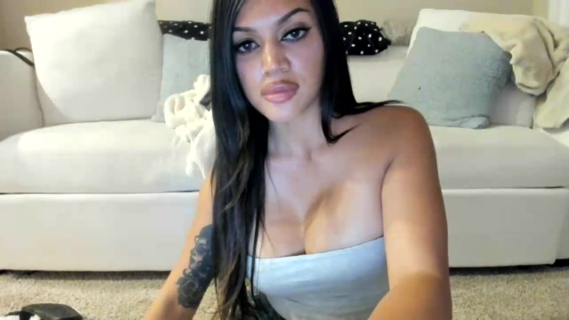 Gallery image thumbnail from GoddessToshi's myfreecams stream on, 06/11/2026, 01:22 image 7 of 20