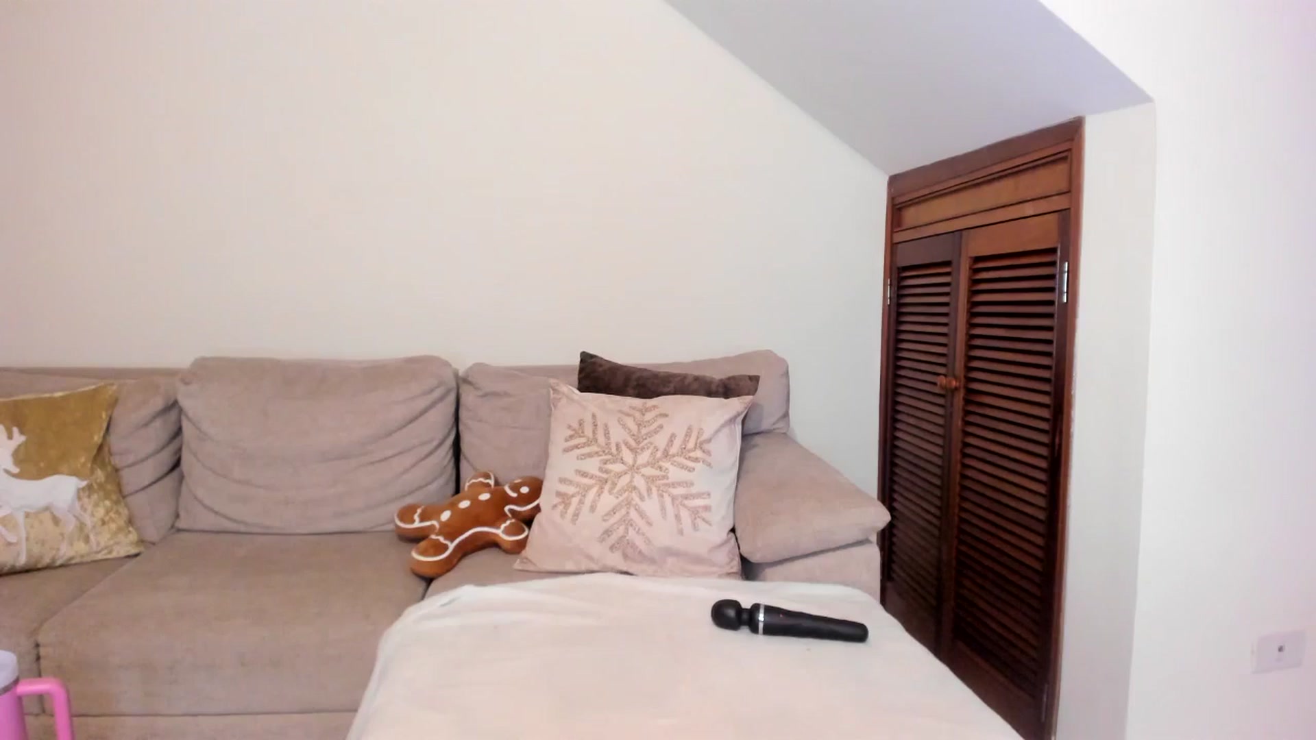 Gallery image thumbnail from GoddessVenus_'s myfreecams stream on, 12/29/2025, 22:33 image 9 of 20