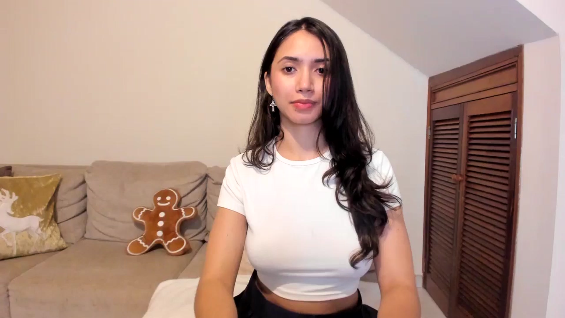 Gallery image thumbnail from GoddessVenus_'s myfreecams stream on, 01/03/2026, 02:02 image 6 of 20