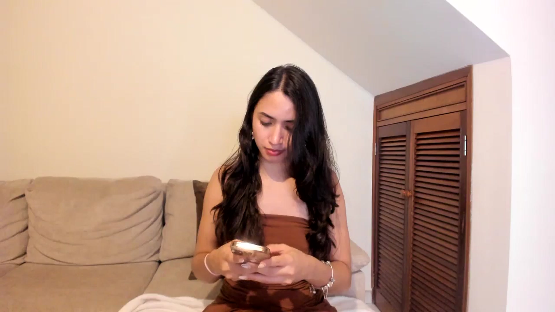 Gallery image thumbnail from GoddessVenus_'s myfreecams stream on, 02/03/2026, 01:07 image 14 of 20