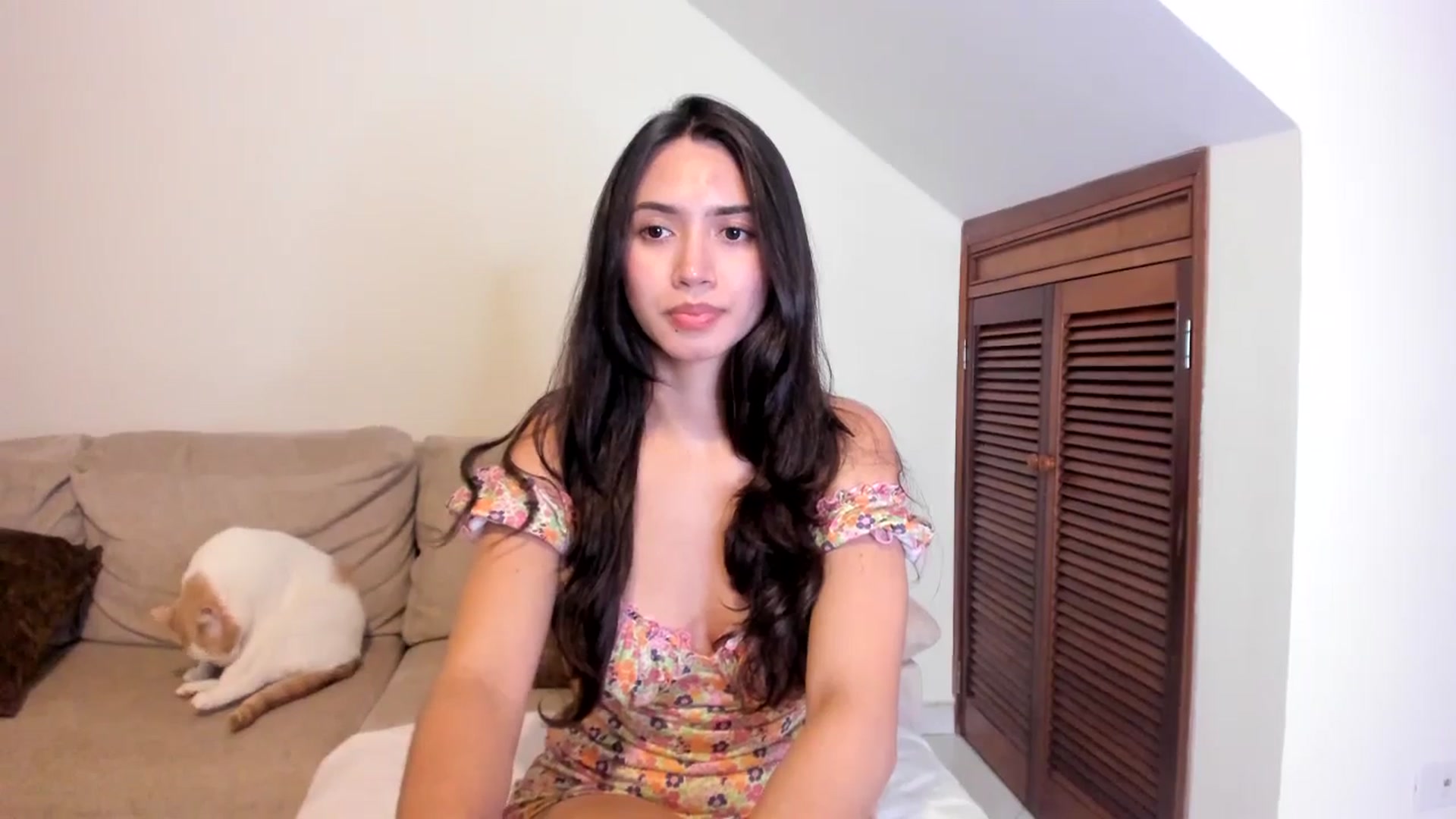 Gallery image thumbnail from GoddessVenus_'s myfreecams stream on, 02/12/2026, 24:03 image 18 of 20
