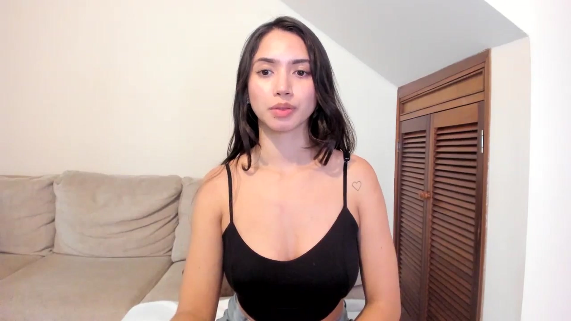 Gallery image thumbnail from GoddessVenus_'s myfreecams stream on, 02/24/2026, 01:16 image 9 of 20