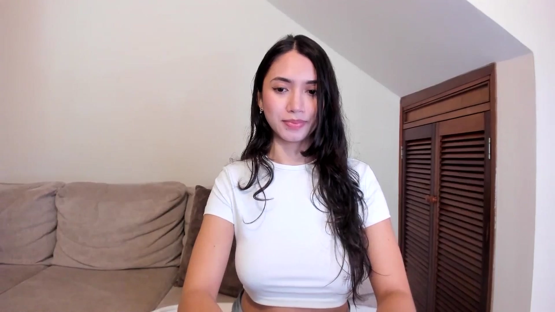 Gallery image thumbnail from GoddessVenus_'s myfreecams stream on, 03/10/2026, 16:43 image 4 of 20