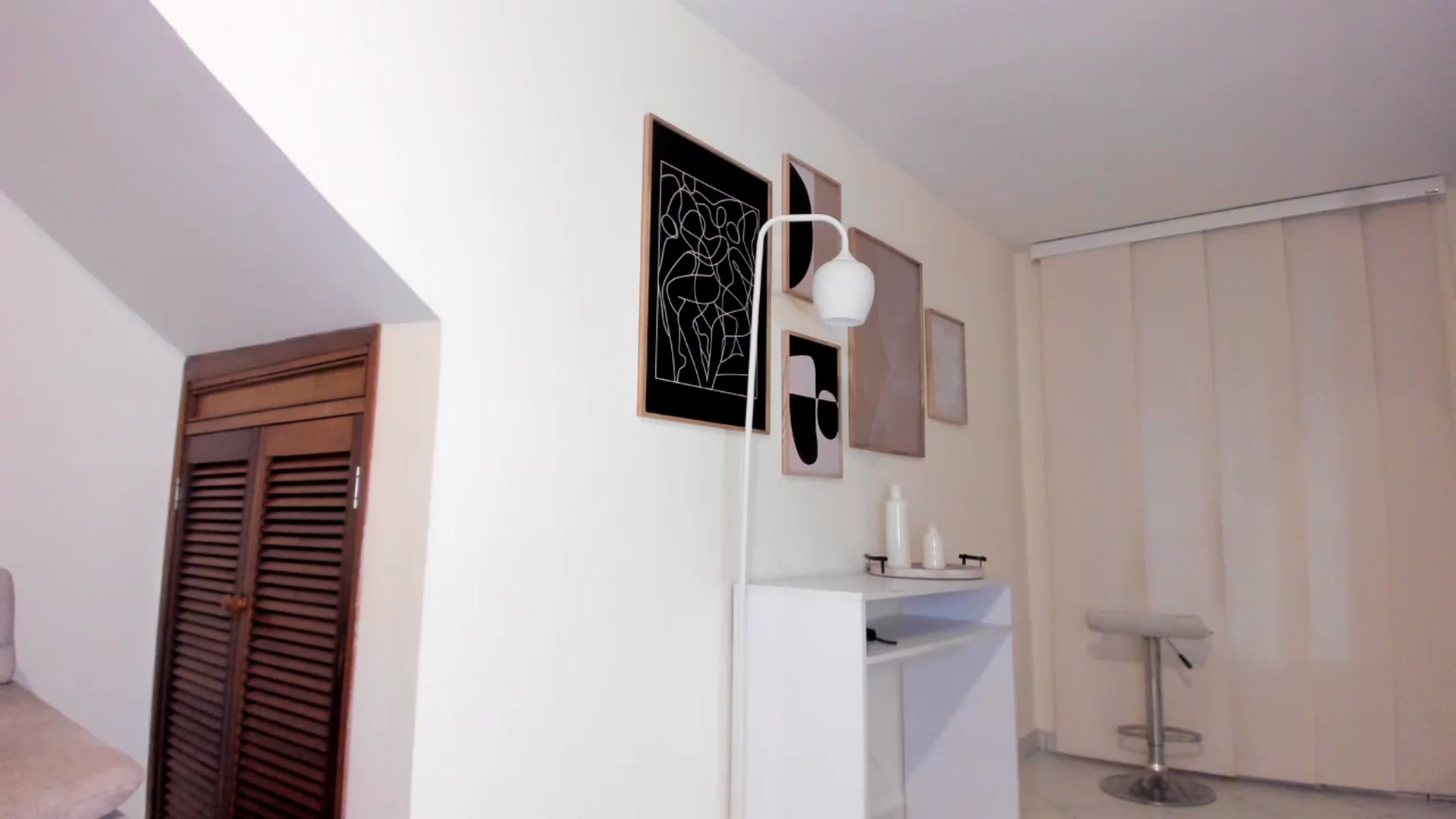 Gallery image thumbnail from GoddessVenus_'s myfreecams stream on, 03/10/2026, 23:21 image 16 of 20