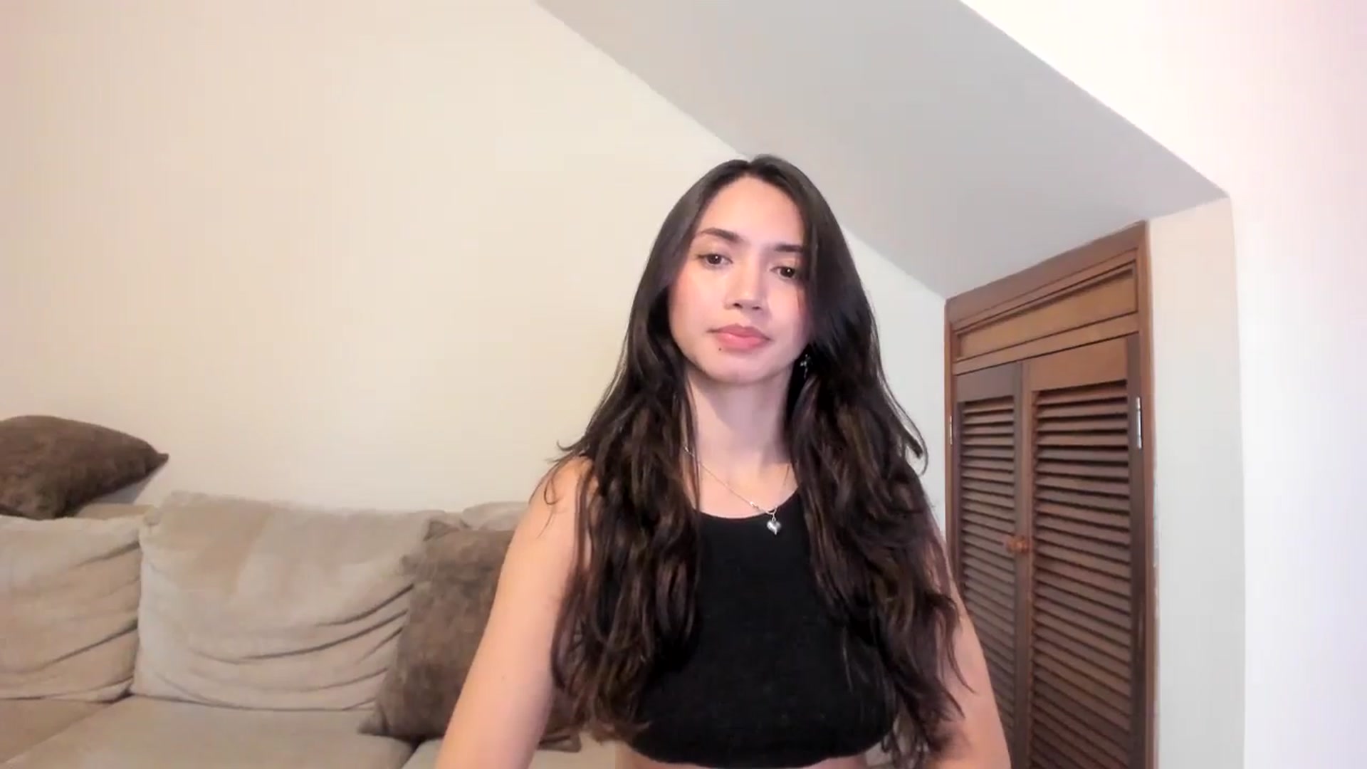 Gallery image thumbnail from GoddessVenus_'s myfreecams stream on, 04/12/2026, 20:46 image 19 of 20