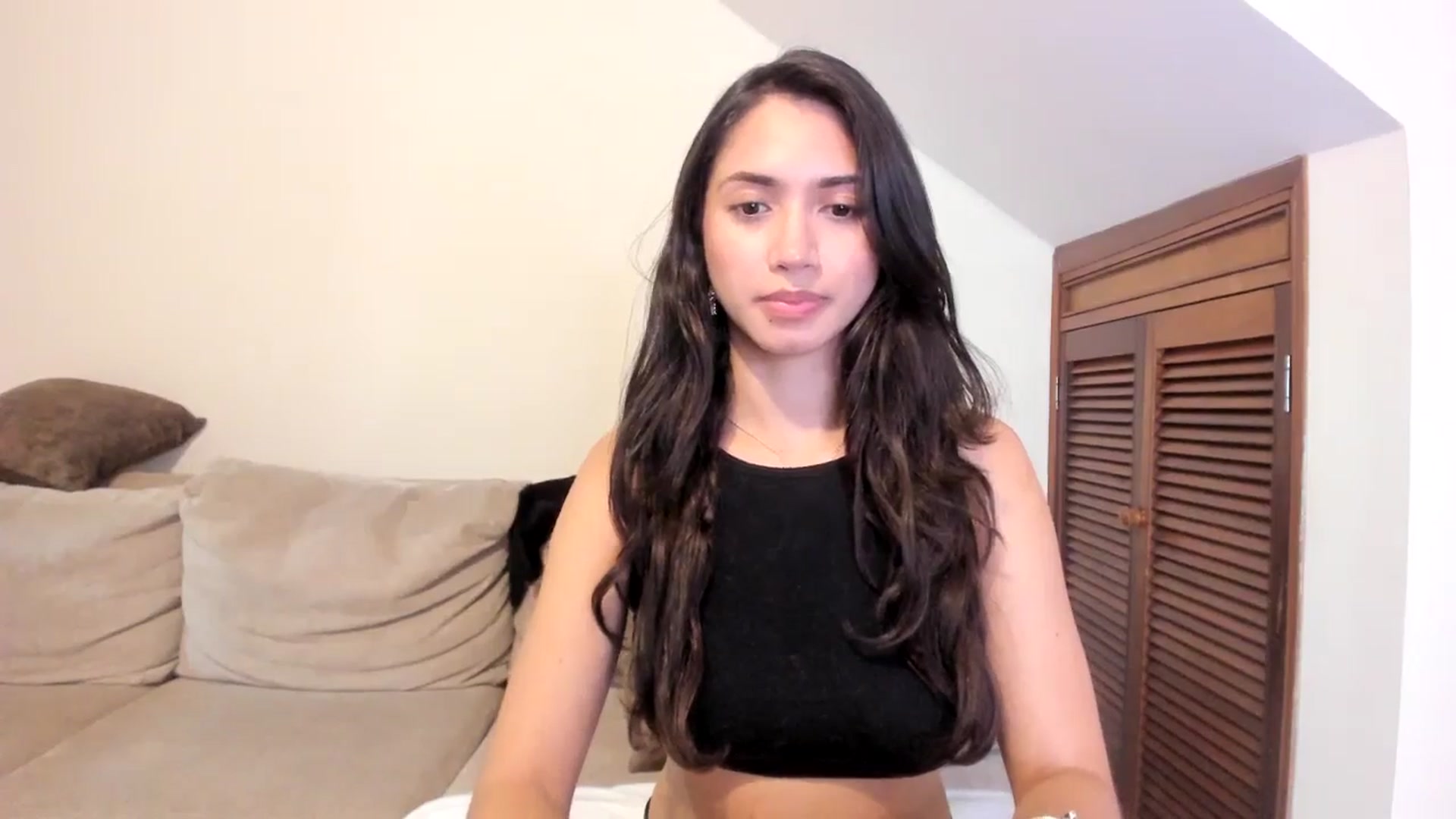 Gallery image thumbnail from GoddessVenus_'s myfreecams stream on, 04/12/2026, 22:52 image 11 of 20