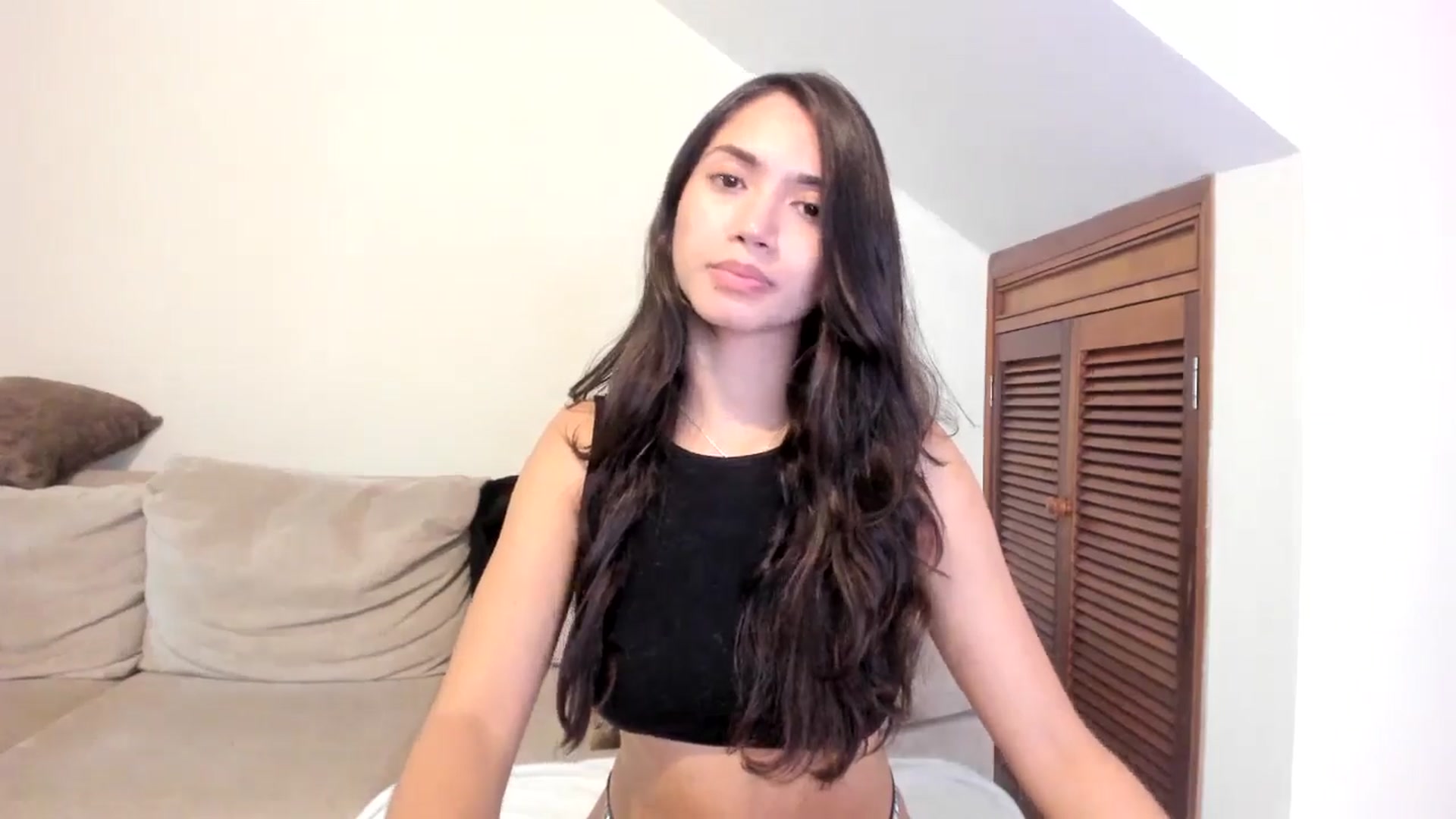Gallery image thumbnail from GoddessVenus_'s myfreecams stream on, 04/12/2026, 22:52 image 12 of 20