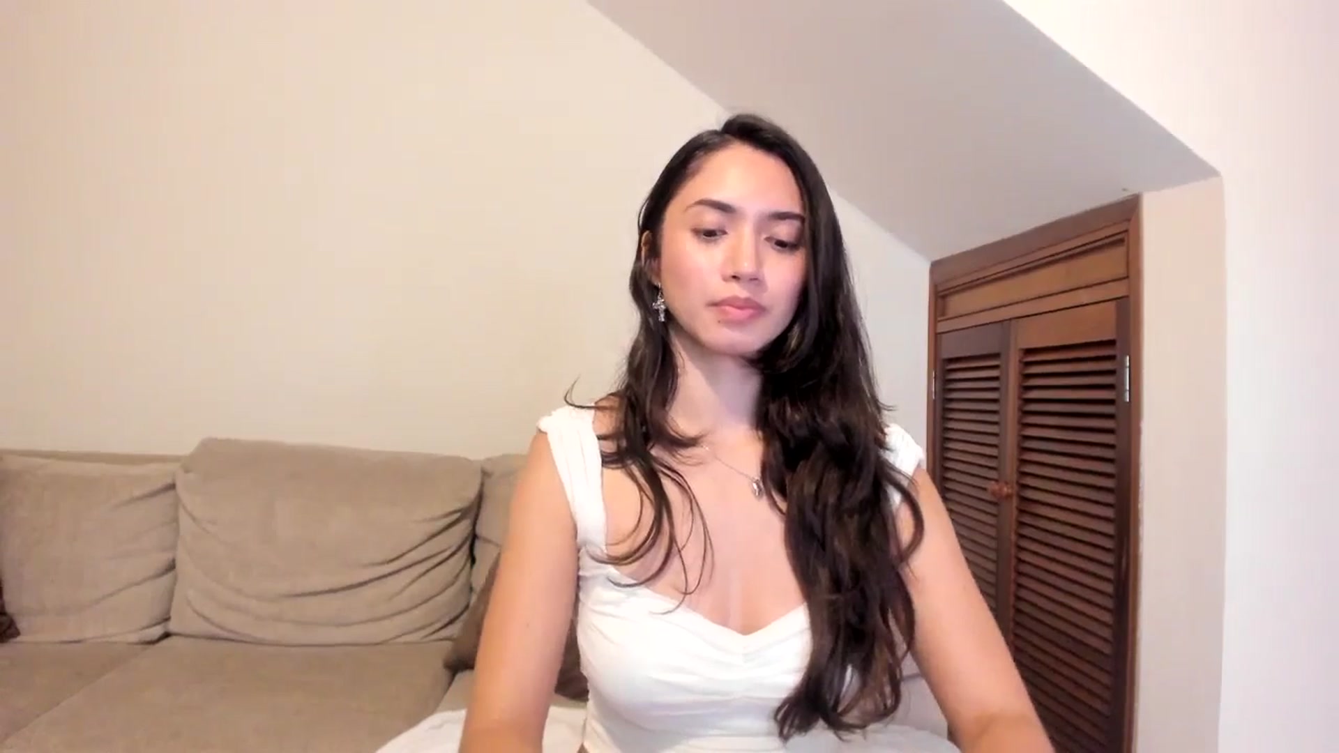 Gallery image thumbnail from GoddessVenus_'s myfreecams stream on, 04/13/2026, 23:33 image 16 of 20