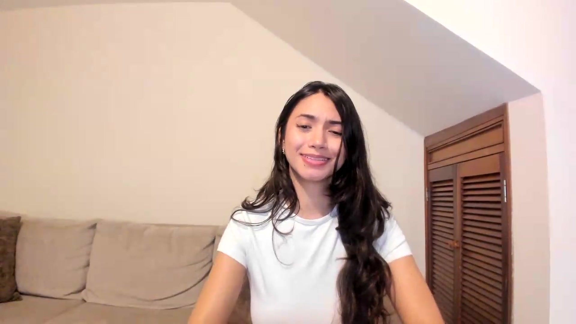 Gallery image thumbnail from GoddessVenus_'s myfreecams stream on, 05/02/2026, 24:21 image 7 of 20