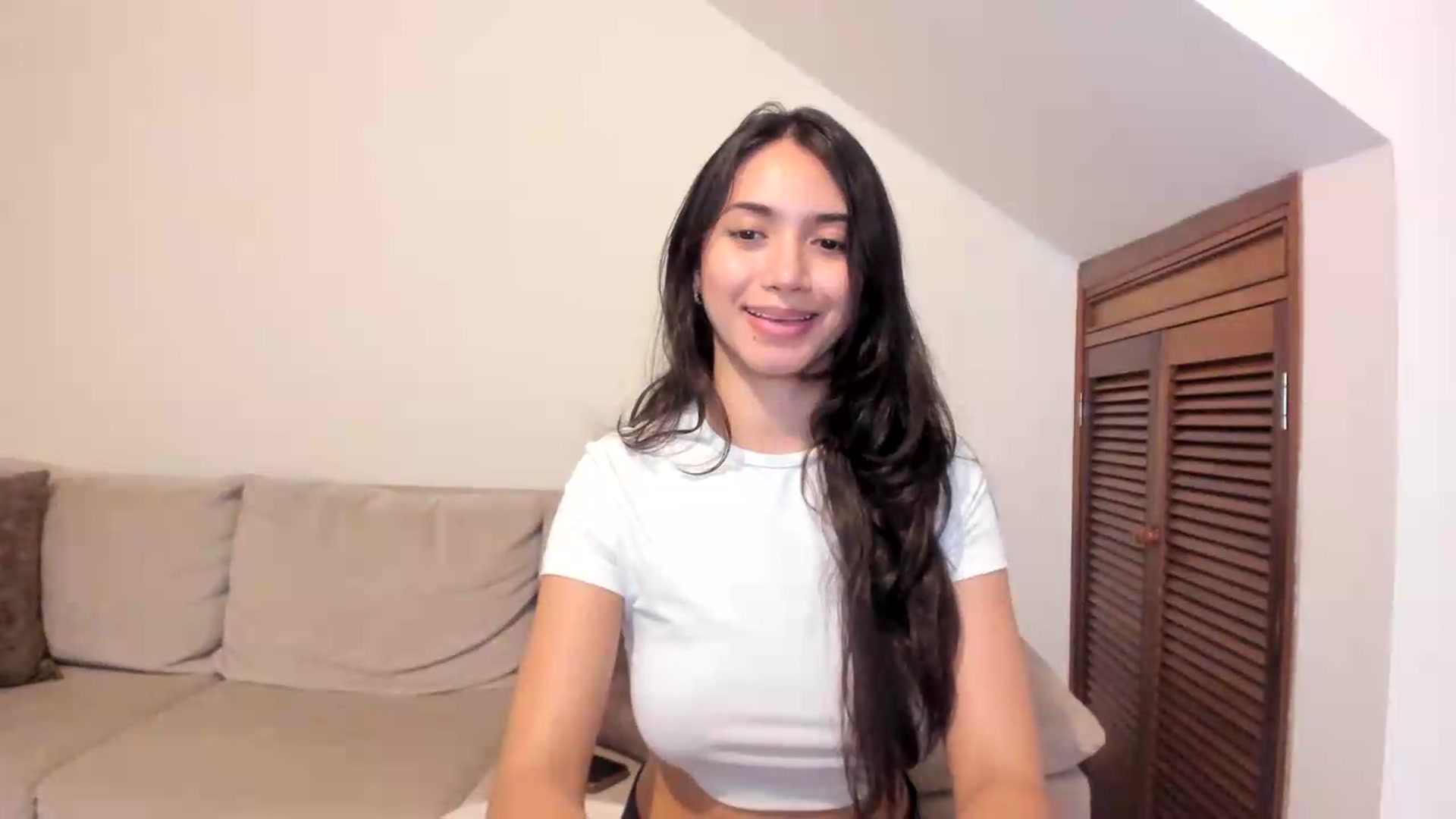 Gallery image thumbnail from GoddessVenus_'s myfreecams stream on, 05/02/2026, 24:21 image 13 of 20