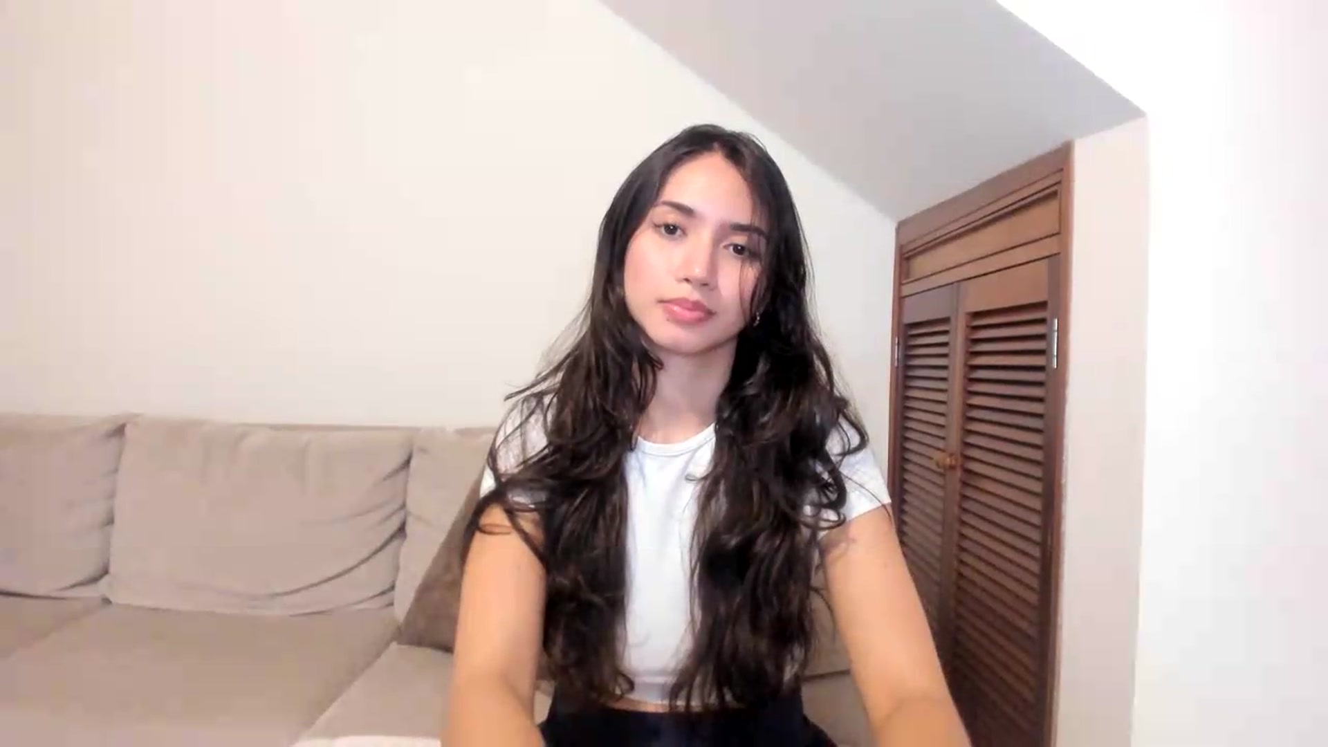 Gallery image thumbnail from GoddessVenus_'s myfreecams stream on, 05/02/2026, 24:21 image 3 of 20