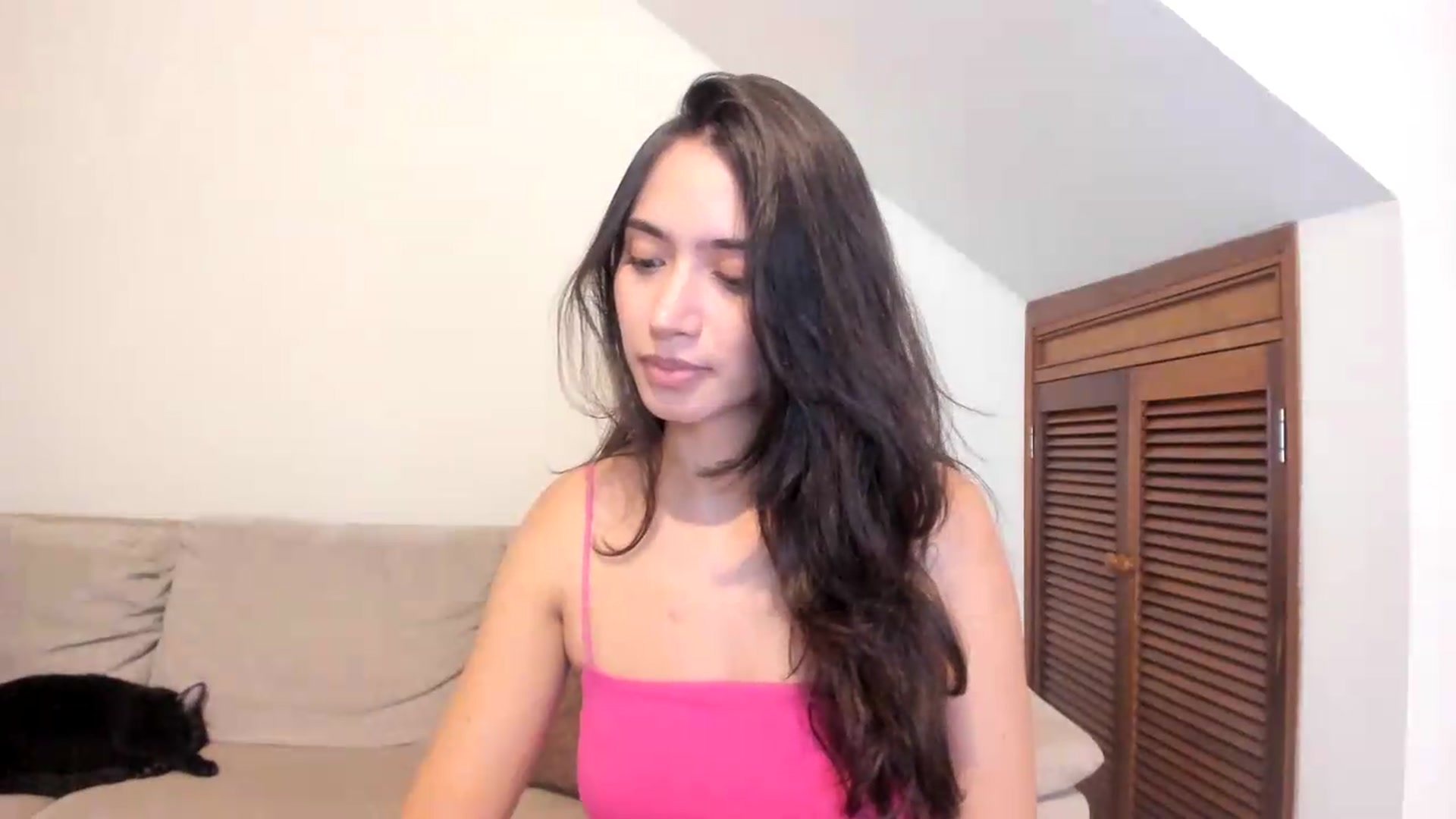 Gallery image thumbnail from GoddessVenus_'s myfreecams stream on, 05/02/2026, 22:45 image 5 of 20
