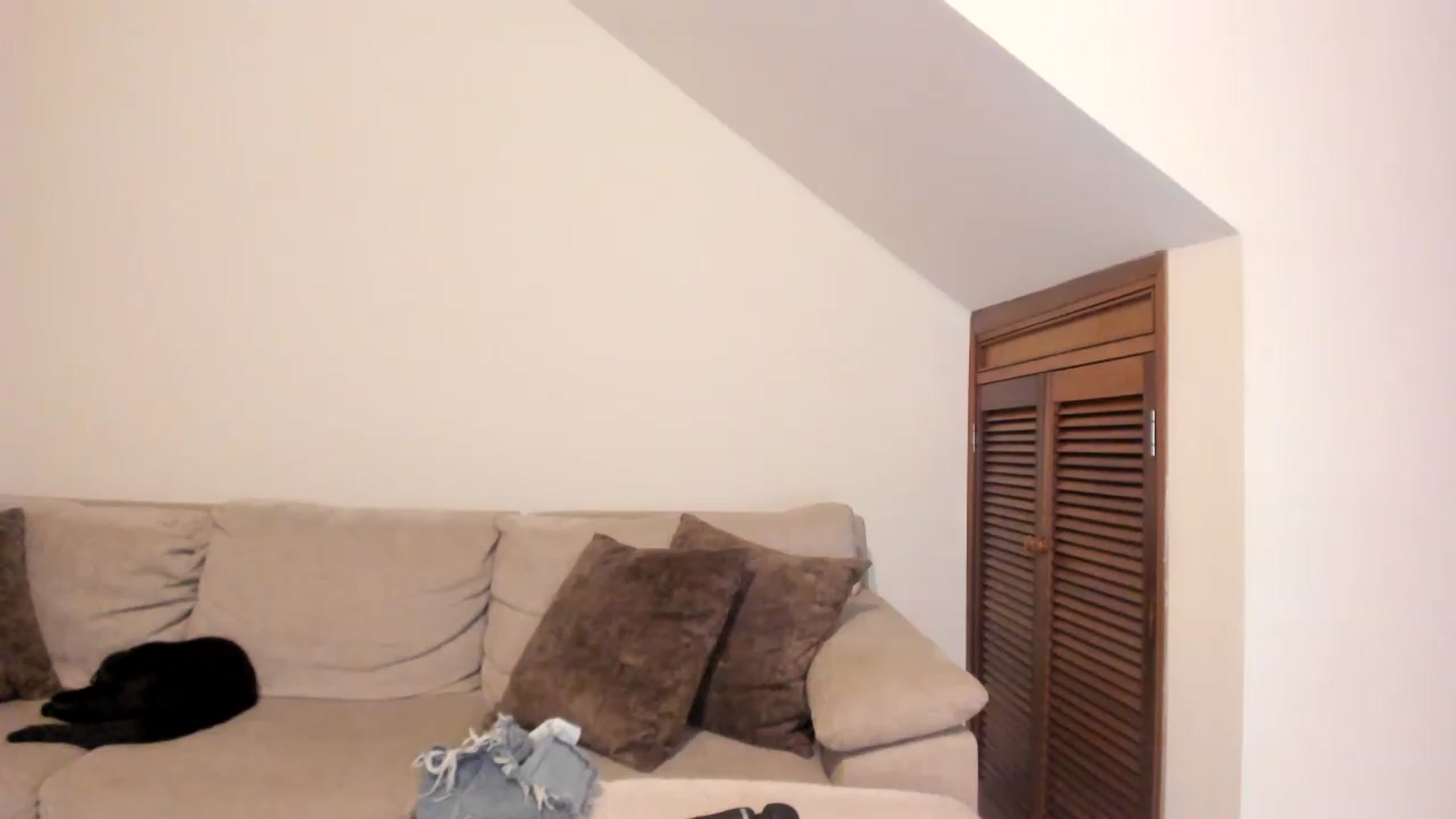 Gallery image thumbnail from GoddessVenus_'s myfreecams stream on, 05/02/2026, 22:45 image 17 of 20