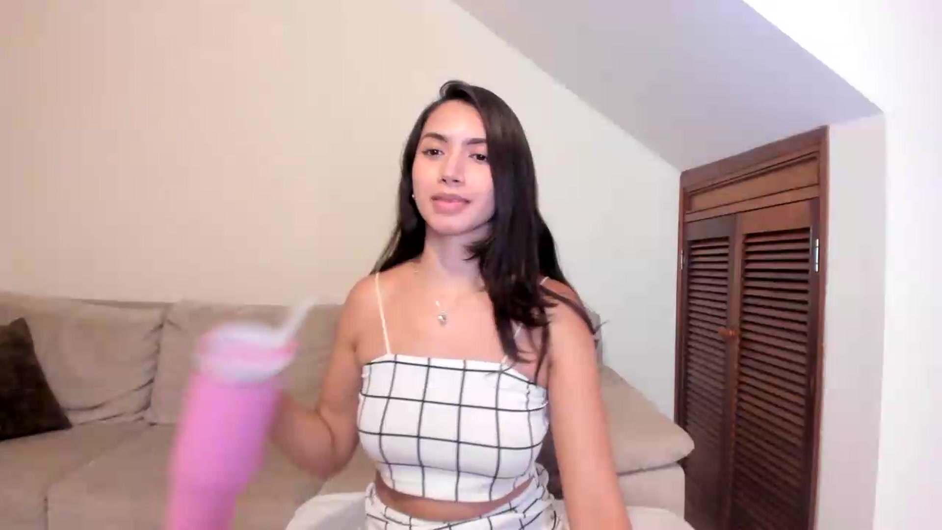 Gallery image thumbnail from GoddessVenus_'s myfreecams stream on, 05/13/2026, 22:36 image 7 of 20