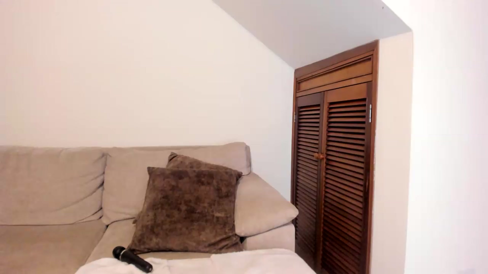 Gallery image thumbnail from GoddessVenus_'s myfreecams stream on, 06/16/2026, 24:41 image 4 of 20