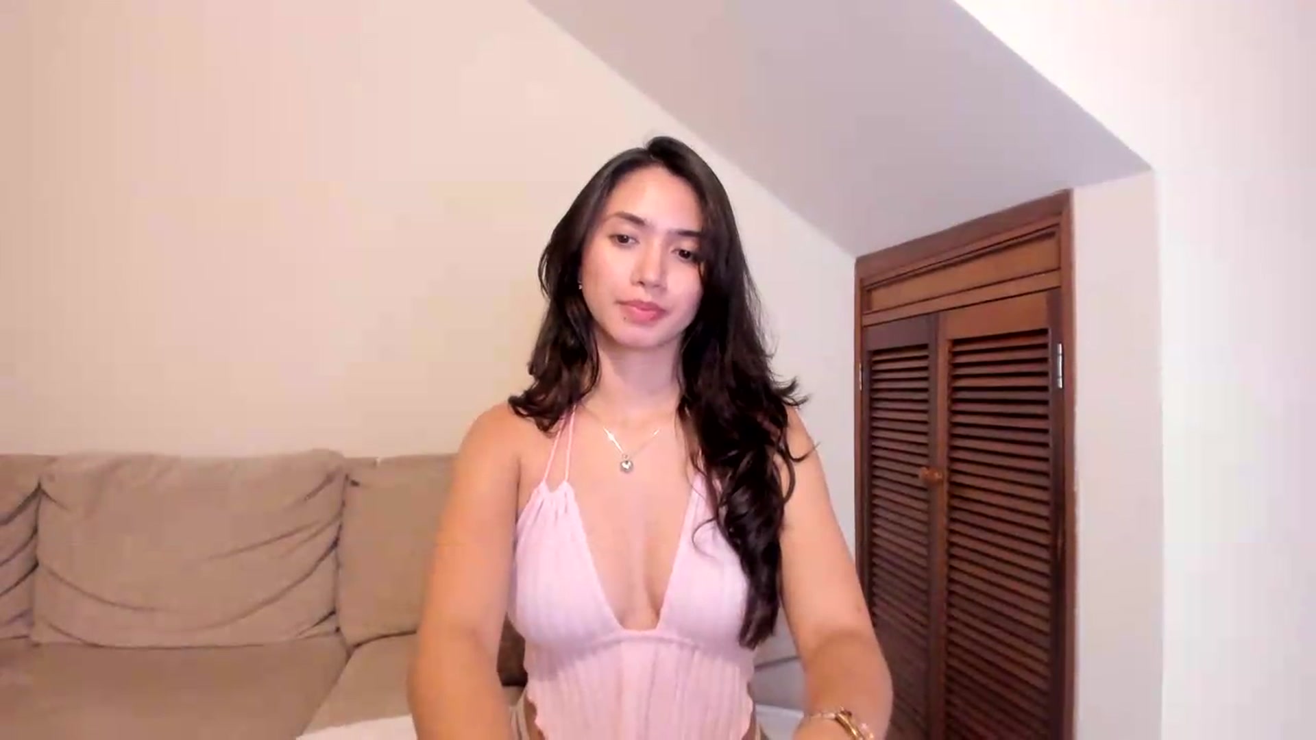 Gallery image thumbnail from GoddessVenus_'s myfreecams stream on, 08/08/2026, 23:37 image 14 of 20