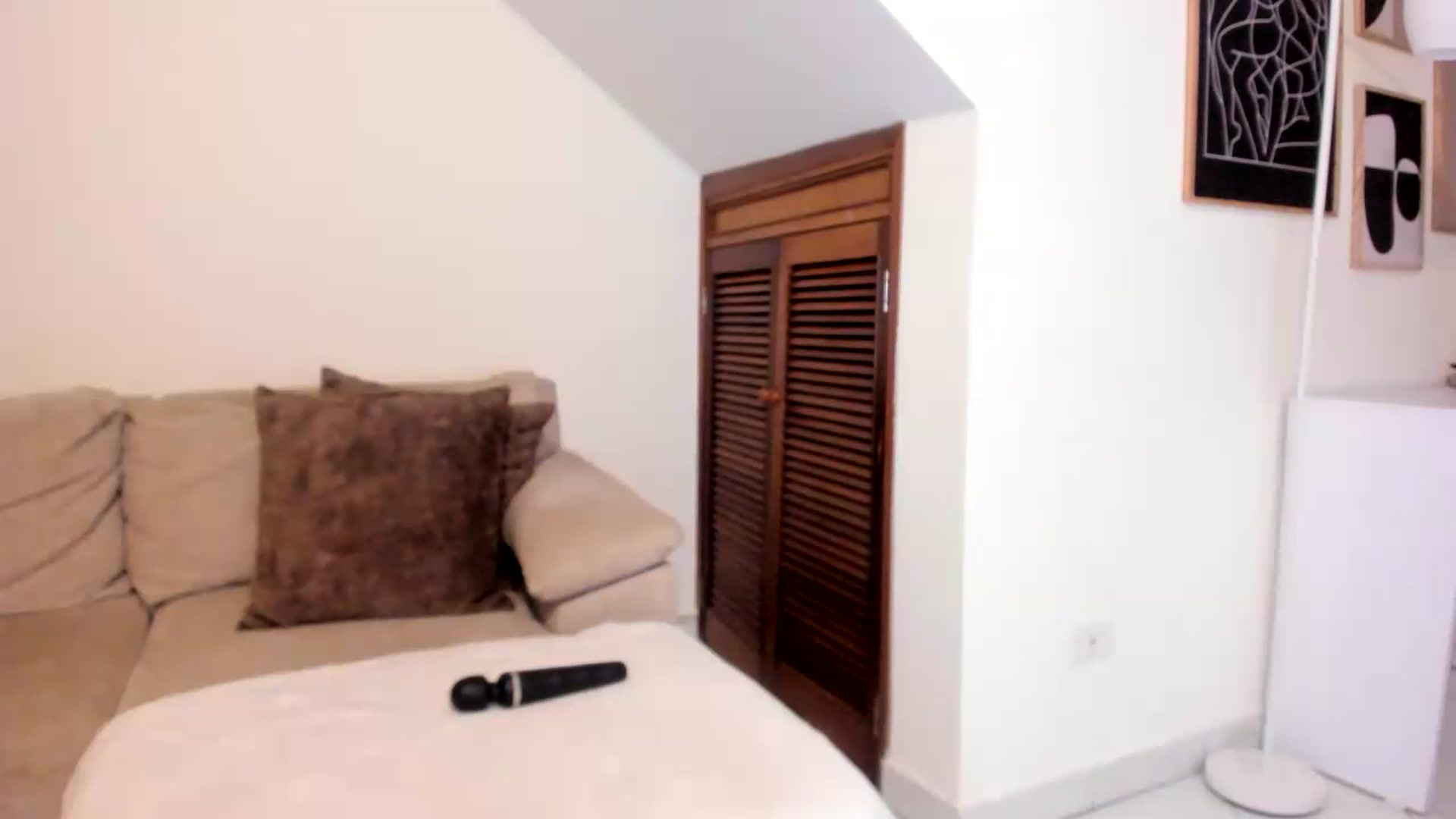 Gallery image thumbnail from GoddessVenus_'s myfreecams stream on, 08/09/2026, 01:35 image 19 of 20