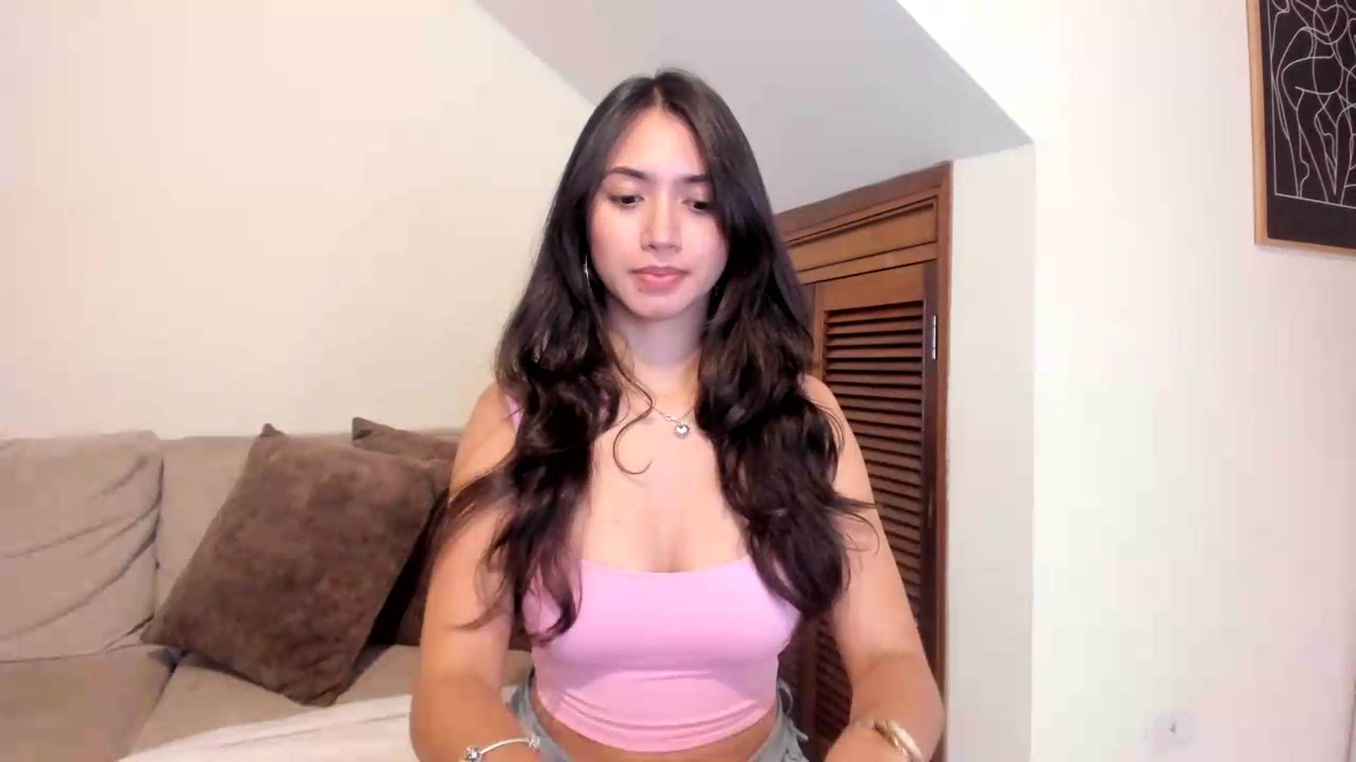 Gallery image thumbnail from GoddessVenus_'s myfreecams stream on, 08/09/2026, 21:57 image 16 of 20