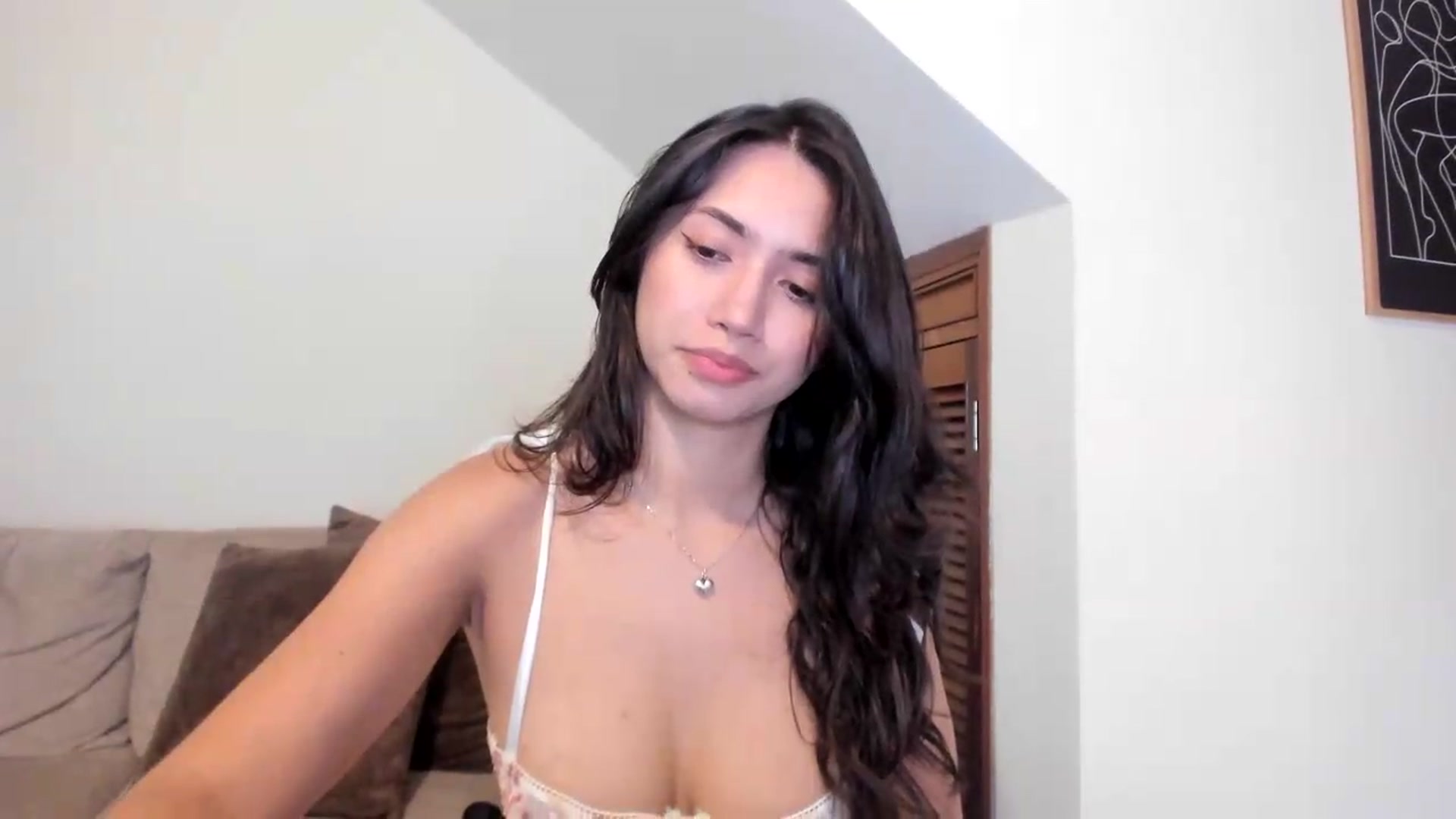 Gallery image thumbnail from GoddessVenus_'s myfreecams stream on, 08/11/2026, 22:33 image 14 of 20