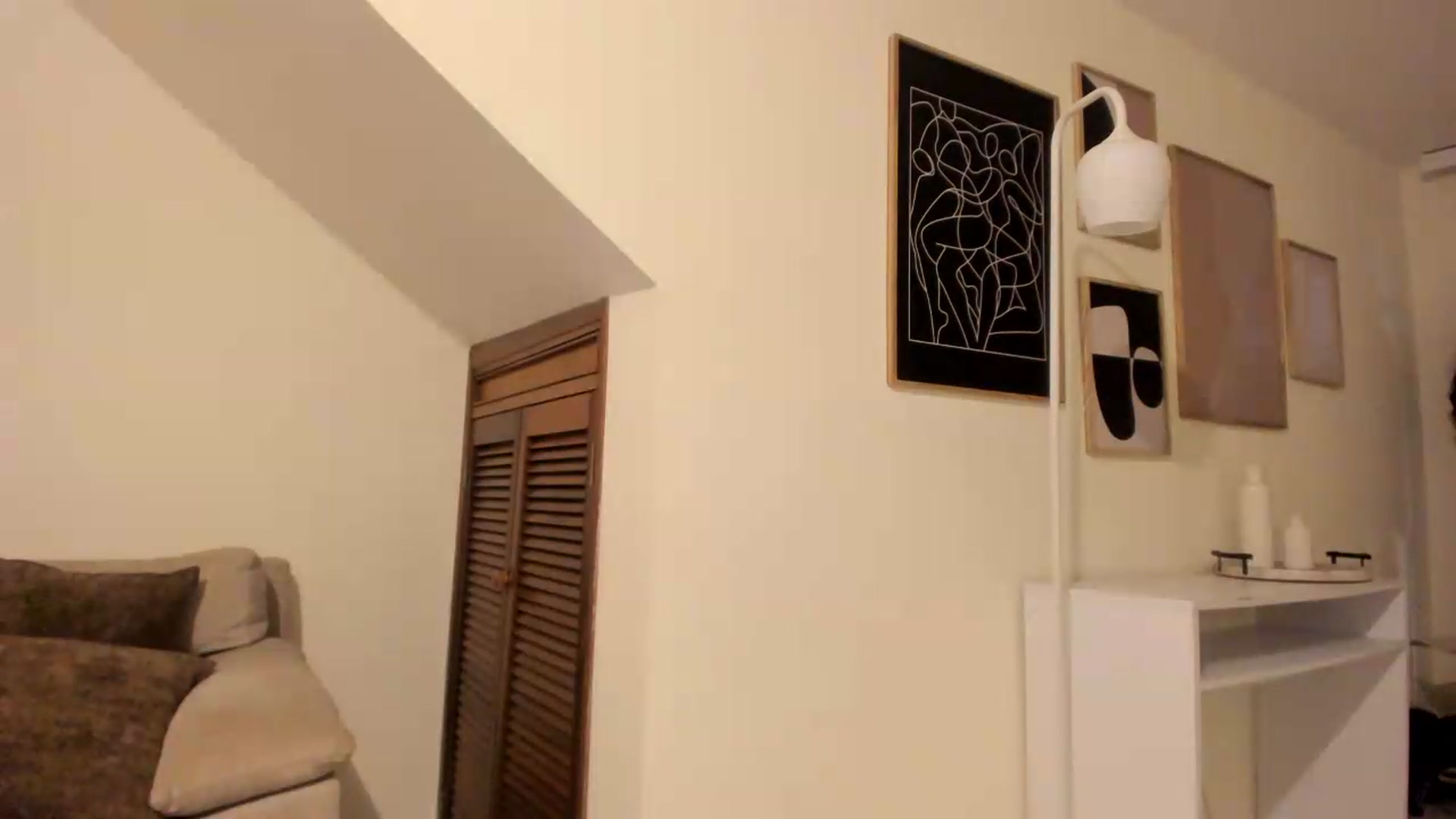 Gallery image thumbnail from GoddessVenus_'s myfreecams stream on, 08/30/2026, 03:48 image 19 of 20