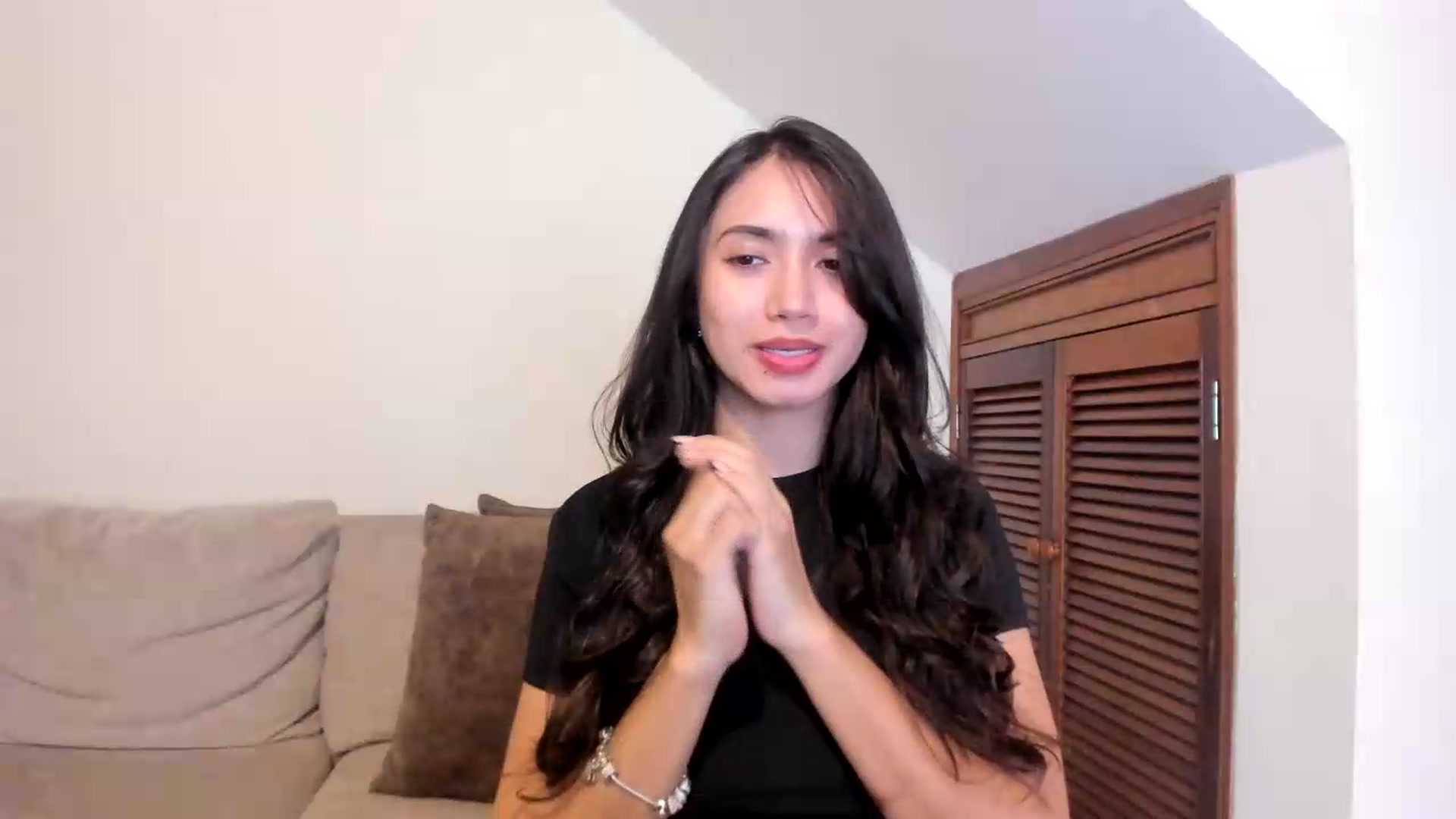 Gallery image thumbnail from GoddessVenus_'s myfreecams stream on, 09/04/2026, 22:44 image 14 of 20
