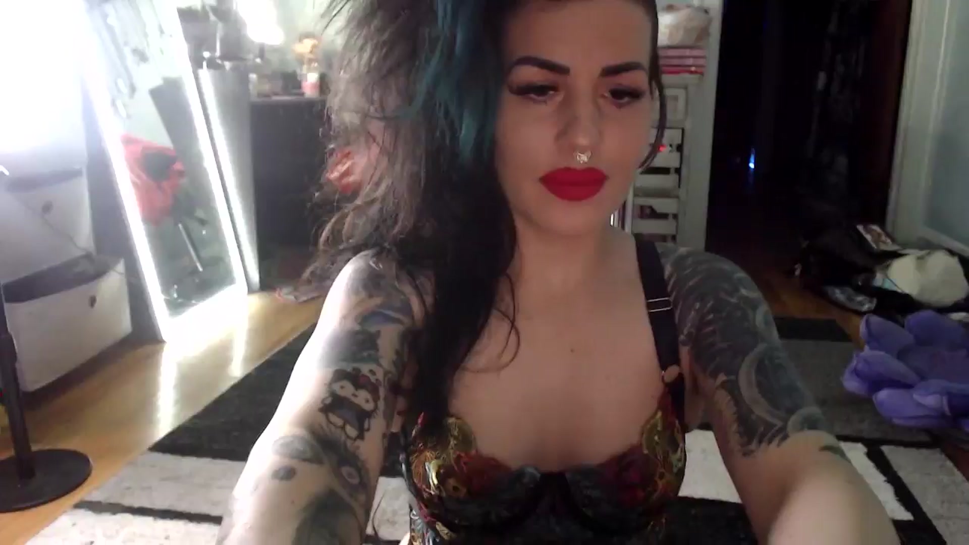 Gallery image thumbnail from Goddess_Dee's myfreecams stream on, 04/29/2026, 03:42 image 2 of 20