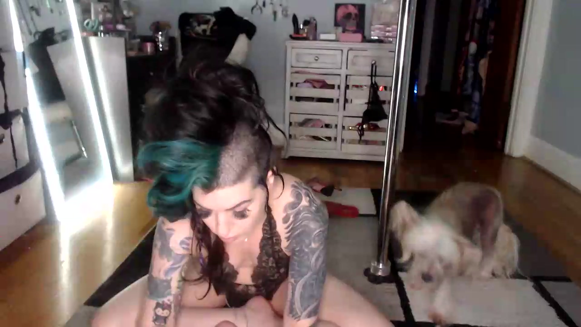 Gallery image thumbnail from Goddess_Dee's myfreecams stream on, 06/24/2026, 02:47 image 2 of 20
